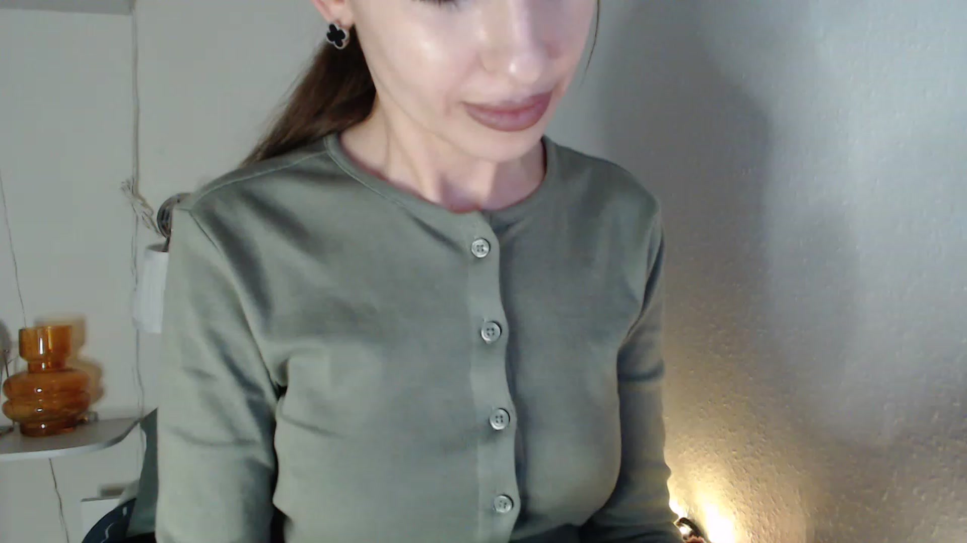 Gallery image thumbnail from Nora_Sweet's myfreecams stream on, 04/19/2023, 13:08 image 2 of 20