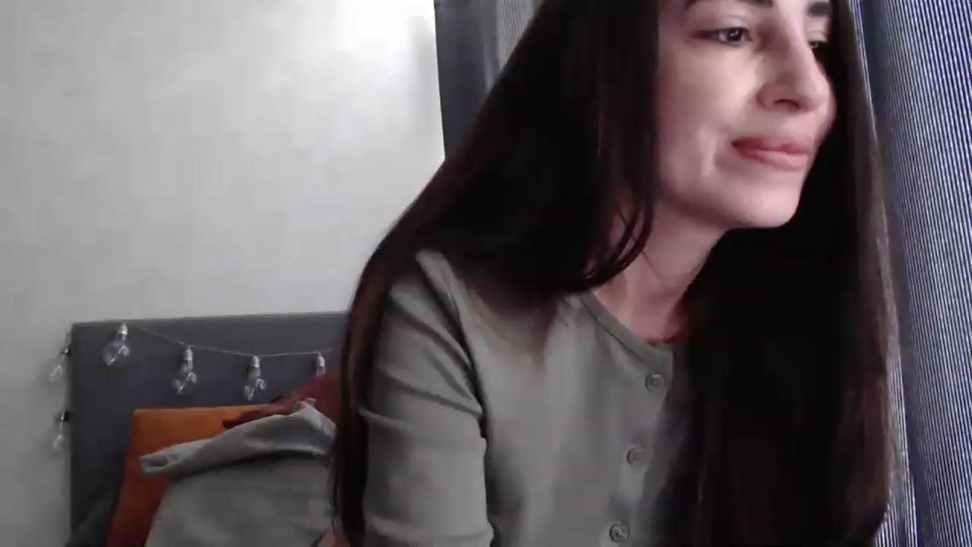 Gallery image thumbnail from Nora_Sweet's myfreecams stream on, 05/08/2023, 08:36 image 15 of 20