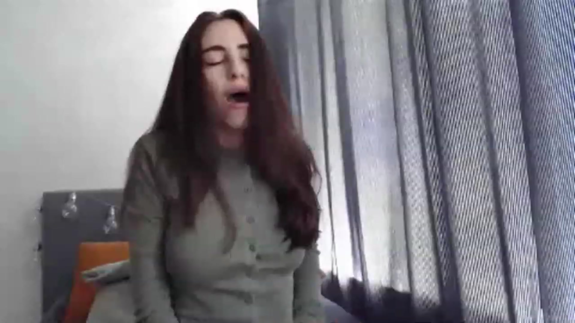Gallery image thumbnail from Nora_Sweet's myfreecams stream on, 05/08/2023, 08:36 image 6 of 20