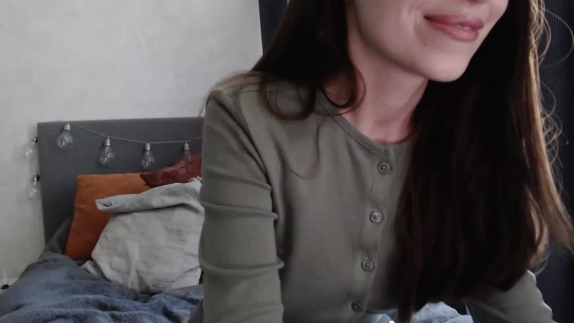 Gallery image thumbnail from Nora_Sweet's myfreecams stream on, 05/08/2023, 09:54 image 1 of 20