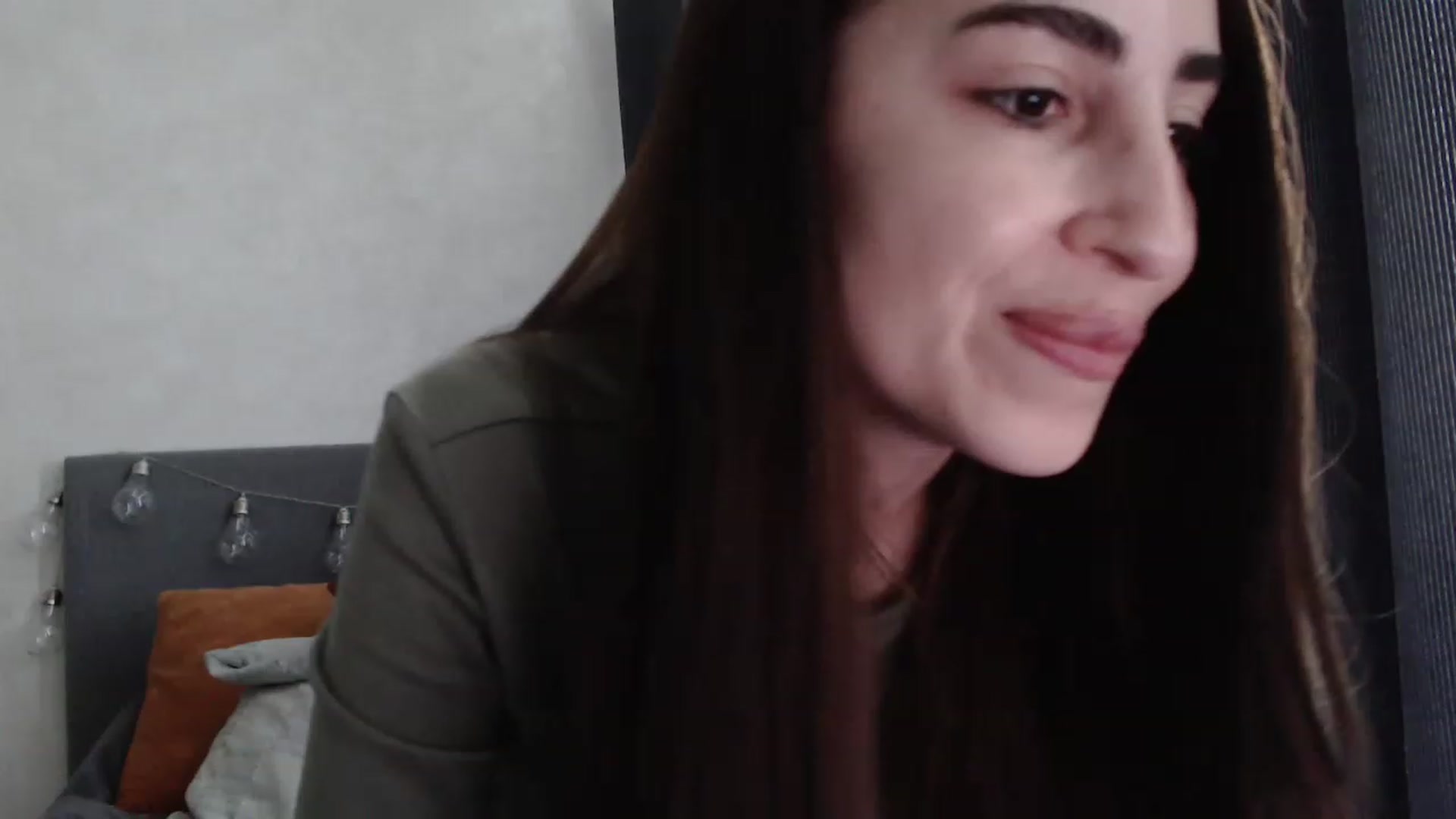 Gallery image thumbnail from Nora_Sweet's myfreecams stream on, 05/08/2023, 09:54 image 16 of 20