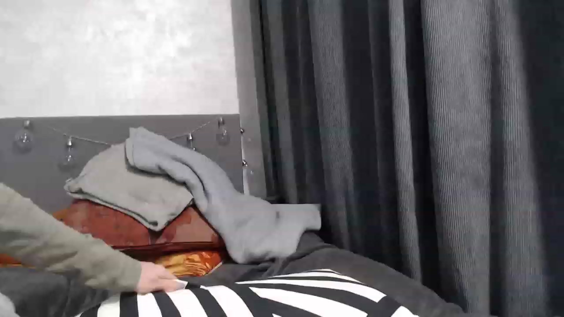 Gallery image thumbnail from Nora_Sweet's myfreecams stream on, 05/22/2023, 18:11 image 5 of 20