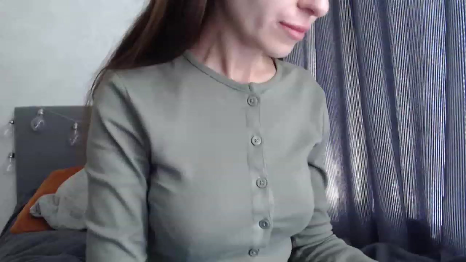 Gallery image thumbnail from Nora_Sweet's myfreecams stream on, 06/01/2023, 07:57 image 10 of 20