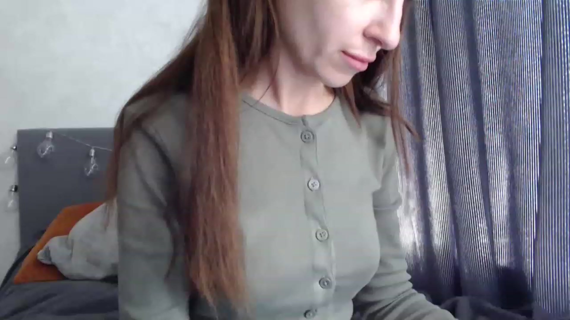 Gallery image thumbnail from Nora_Sweet's myfreecams stream on, 06/01/2023, 07:57 image 5 of 20