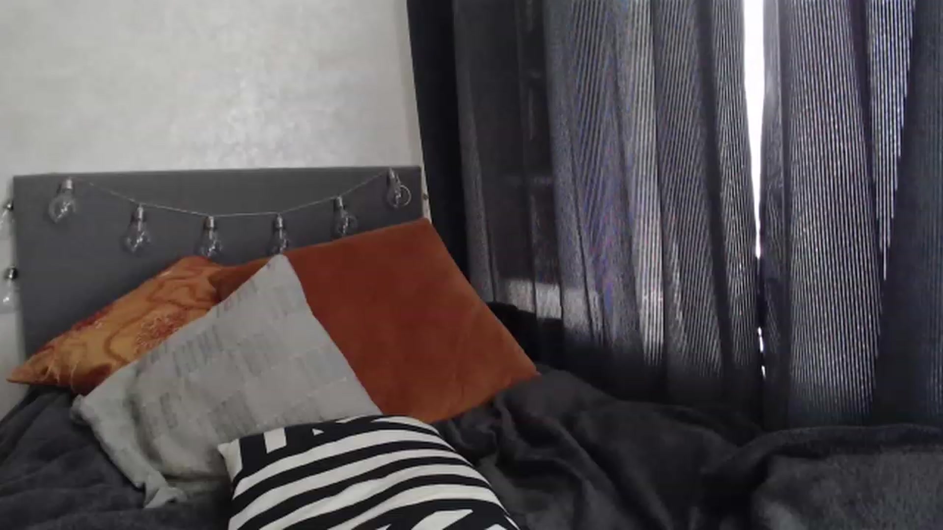Gallery image thumbnail from Nora_Sweet's myfreecams stream on, 06/06/2023, 08:44 image 11 of 20