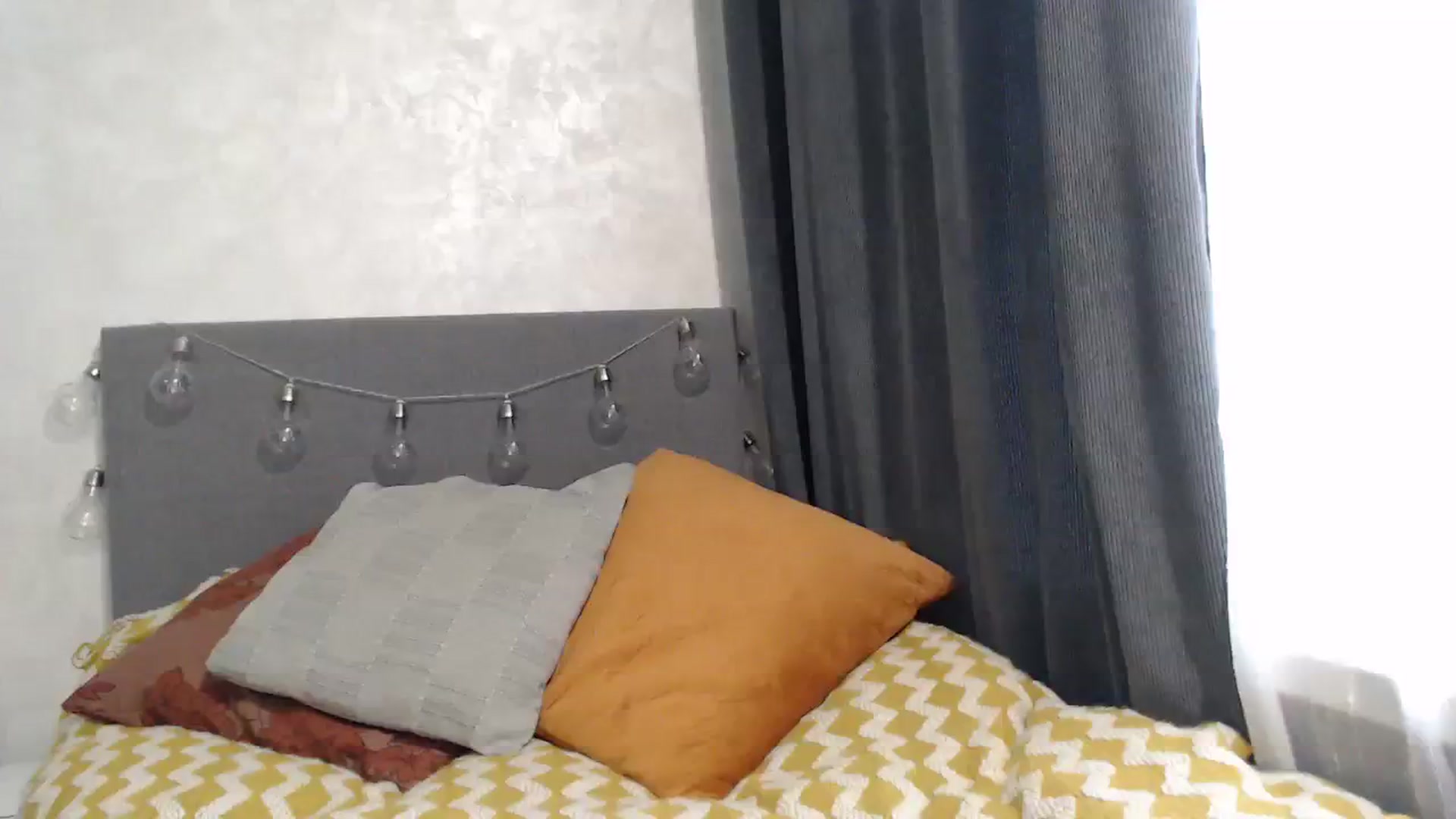 Gallery image thumbnail from Nora_Sweet's myfreecams stream on, 08/10/2023, 09:27 image 1 of 20