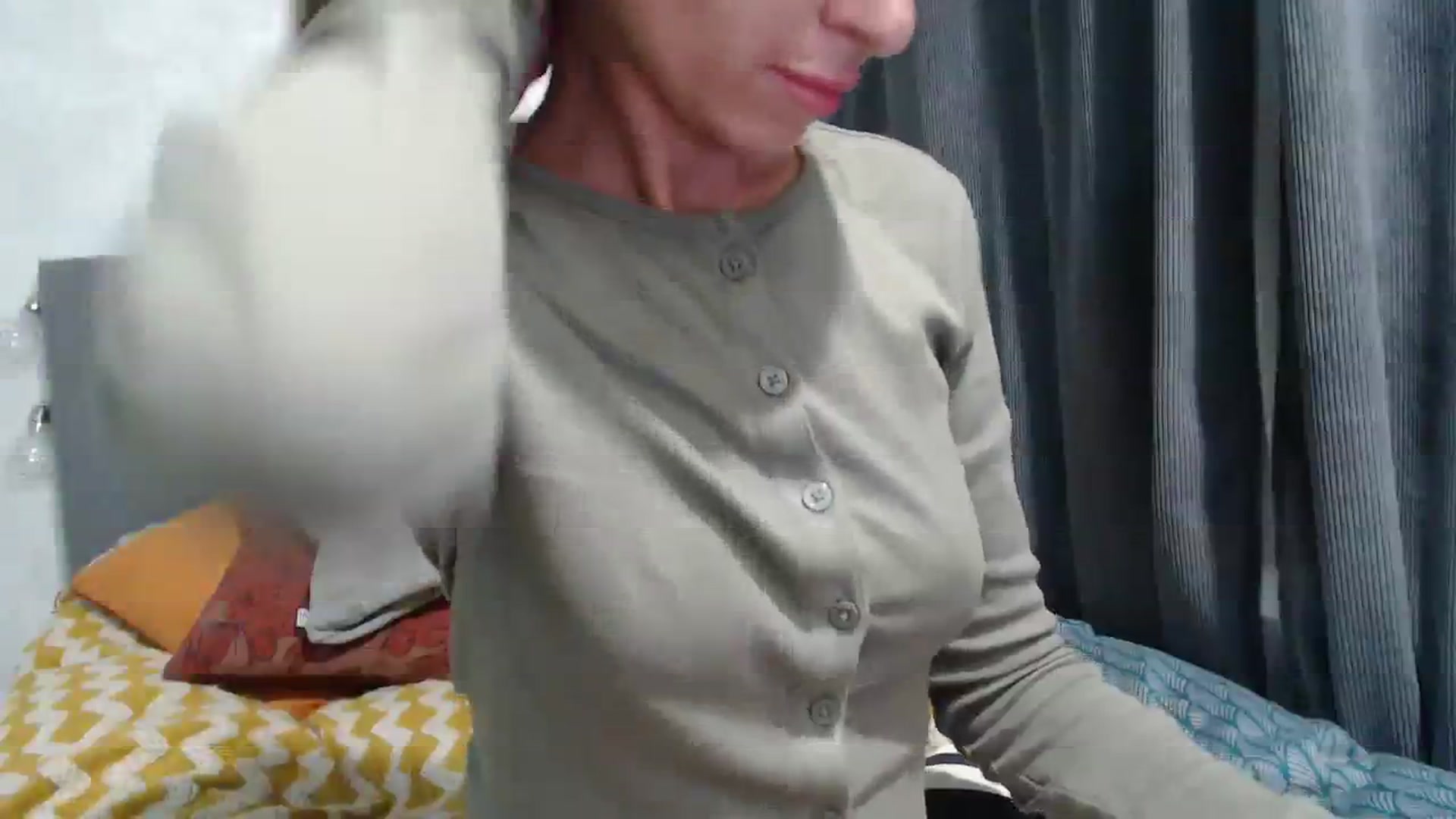 Gallery image thumbnail from Nora_Sweet's myfreecams stream on, 08/14/2023, 17:55 image 12 of 20