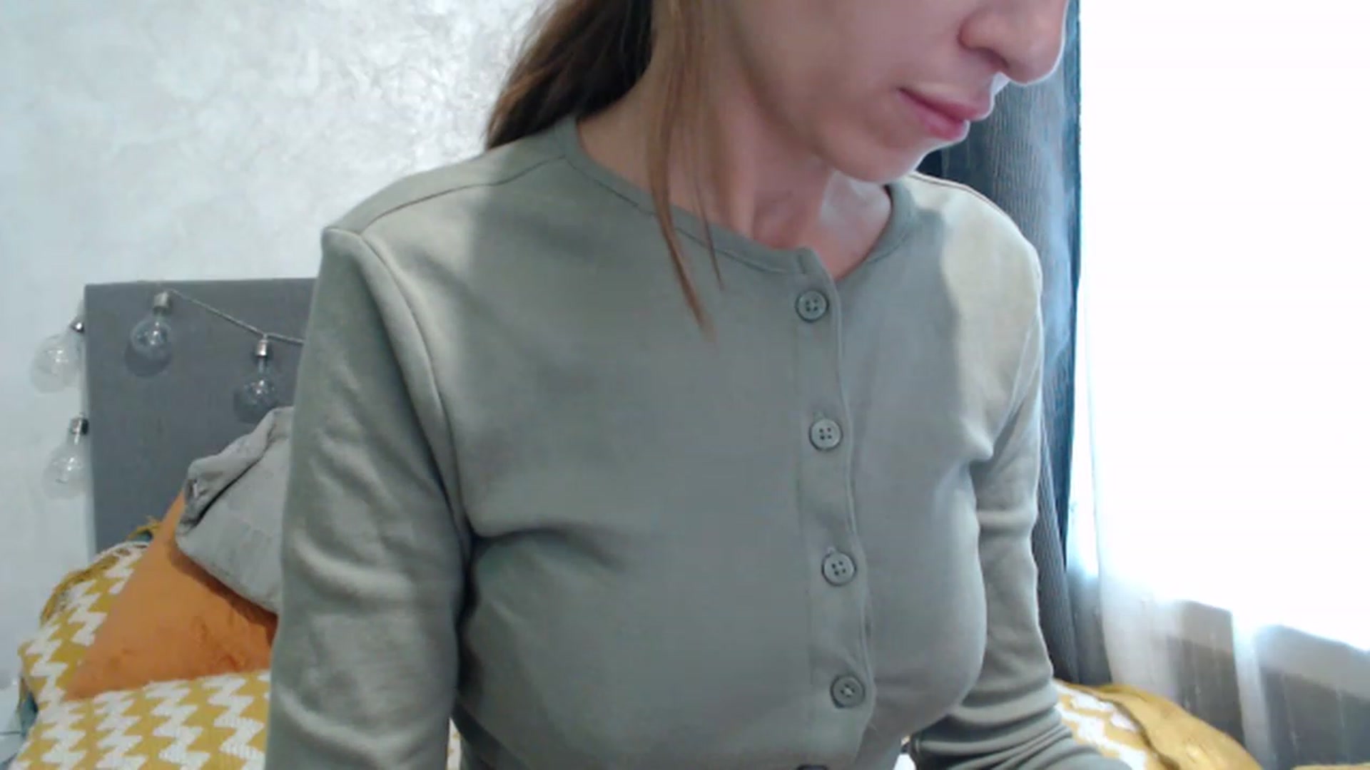 Gallery image thumbnail from Nora_Sweet's myfreecams stream on, 08/23/2023, 08:03 image 16 of 20
