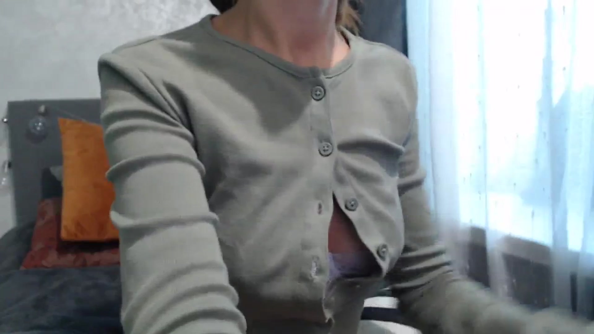 Gallery image thumbnail from Nora_Sweet's myfreecams stream on, 09/03/2023, 11:37 image 13 of 20