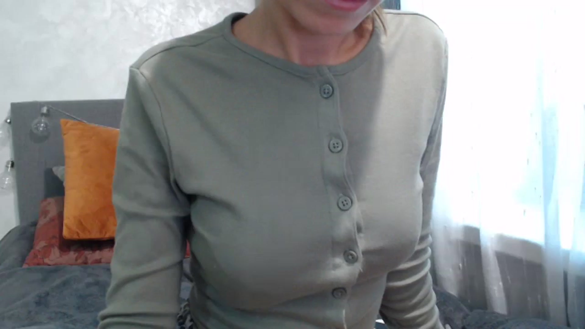 Gallery image thumbnail from Nora_Sweet's myfreecams stream on, 09/03/2023, 11:37 image 20 of 20