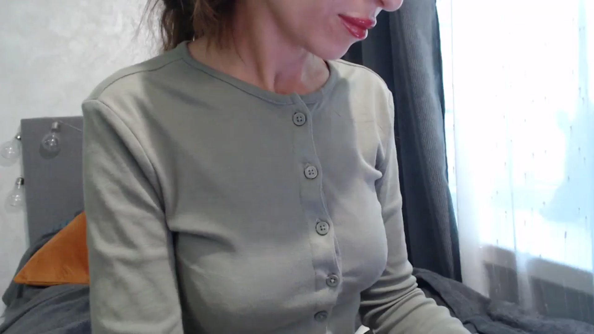 Gallery image thumbnail from Nora_Sweet's myfreecams stream on, 09/09/2023, 12:03 image 14 of 20