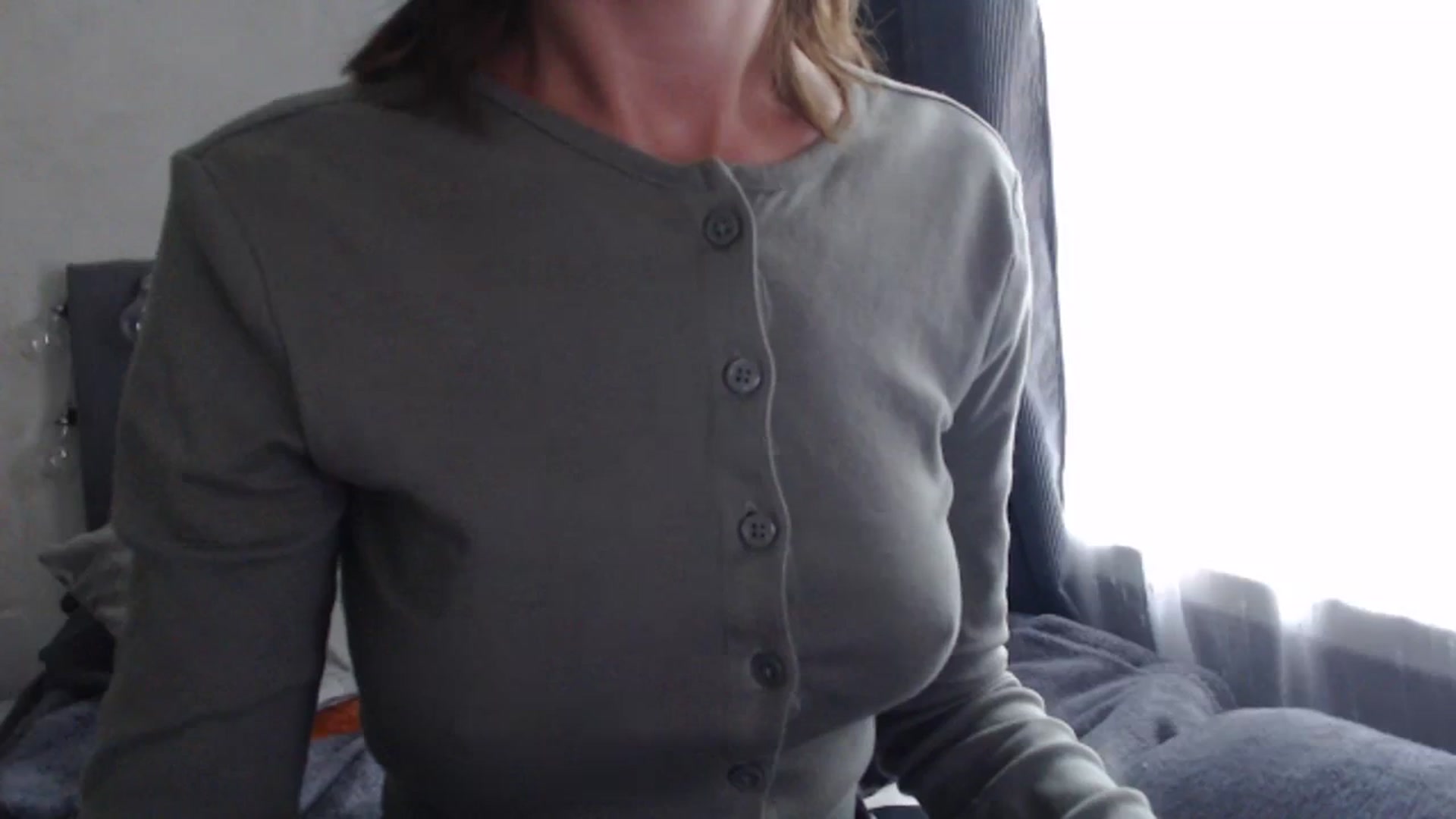 Gallery image thumbnail from Nora_Sweet's myfreecams stream on, 09/14/2023, 08:35 image 3 of 20
