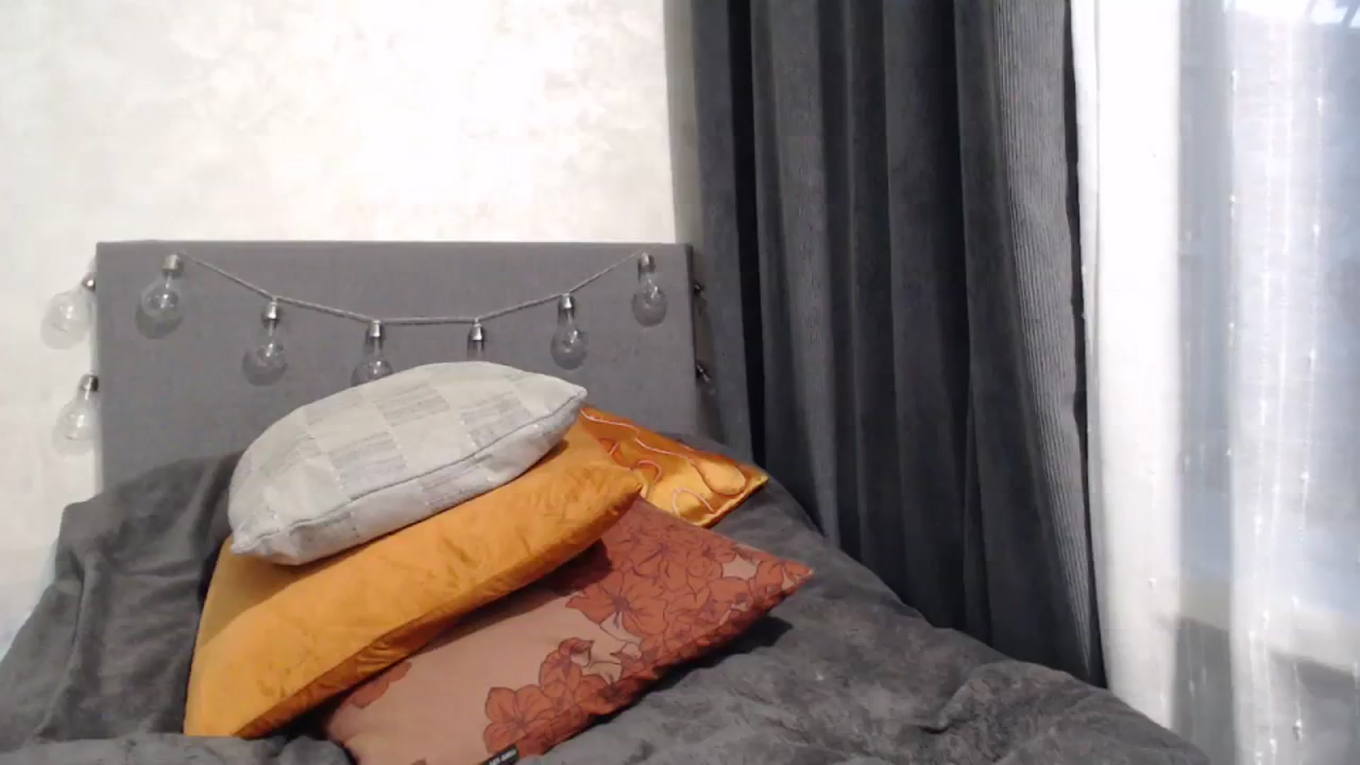 Gallery image thumbnail from Nora_Sweet's myfreecams stream on, 10/02/2023, 15:39 image 9 of 20
