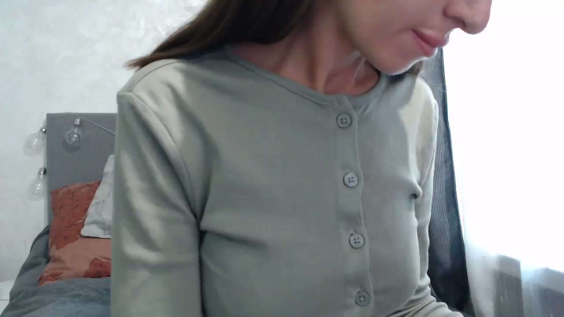 Gallery image thumbnail from Nora_Sweet's myfreecams stream on, 10/03/2023, 08:30 image 12 of 20