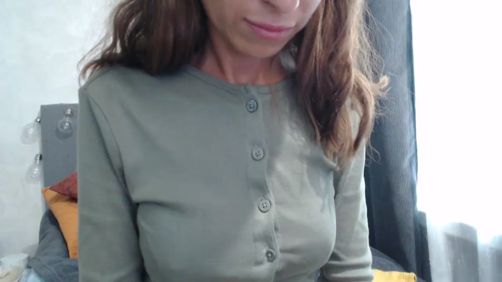 Gallery image thumbnail from Nora_Sweet's myfreecams stream on, 10/10/2023, 09:19 image 15 of 20