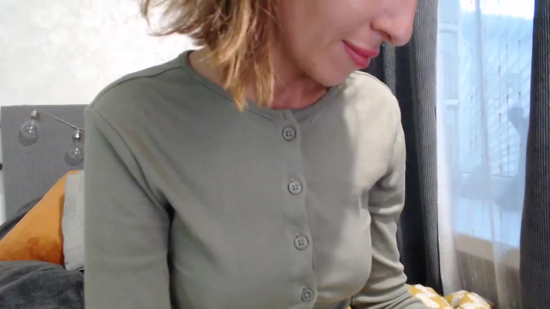 Gallery image thumbnail from Nora_Sweet's myfreecams stream on, 10/14/2023, 14:27 image 6 of 20