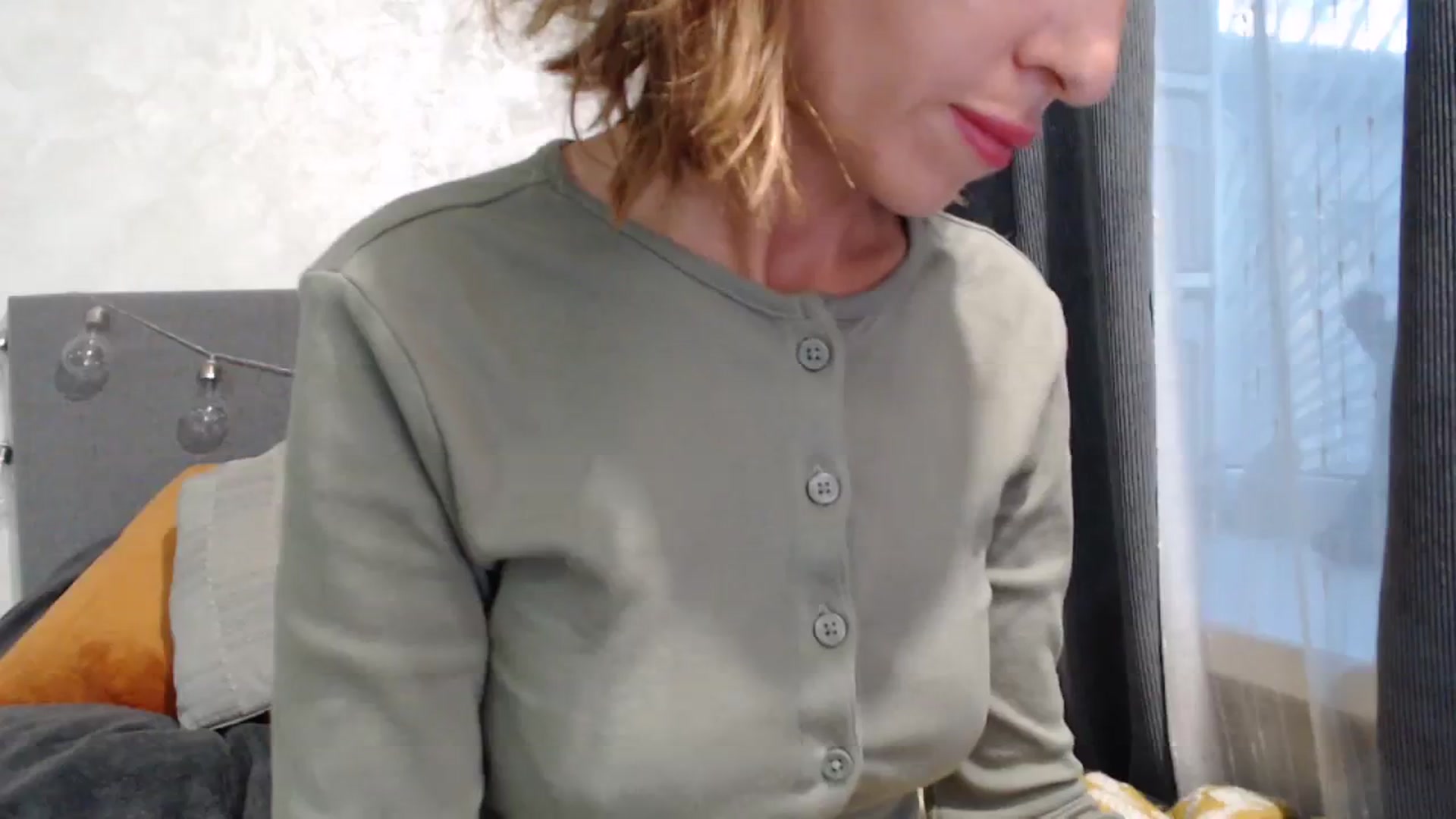 Gallery image thumbnail from Nora_Sweet's myfreecams stream on, 10/14/2023, 14:27 image 16 of 20