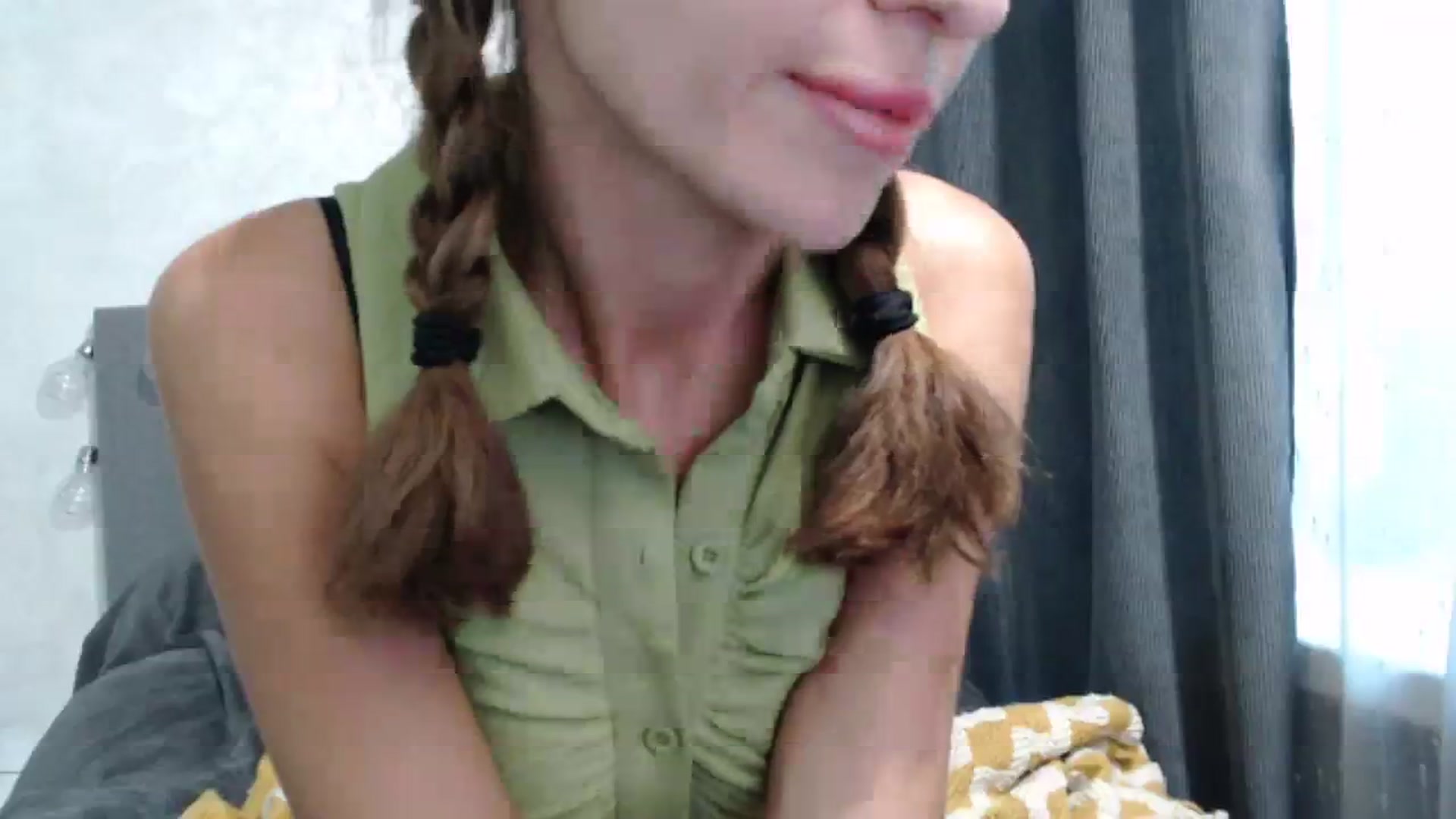 Gallery image thumbnail from Nora_Sweet's myfreecams stream on, 10/28/2023, 12:47 image 13 of 20