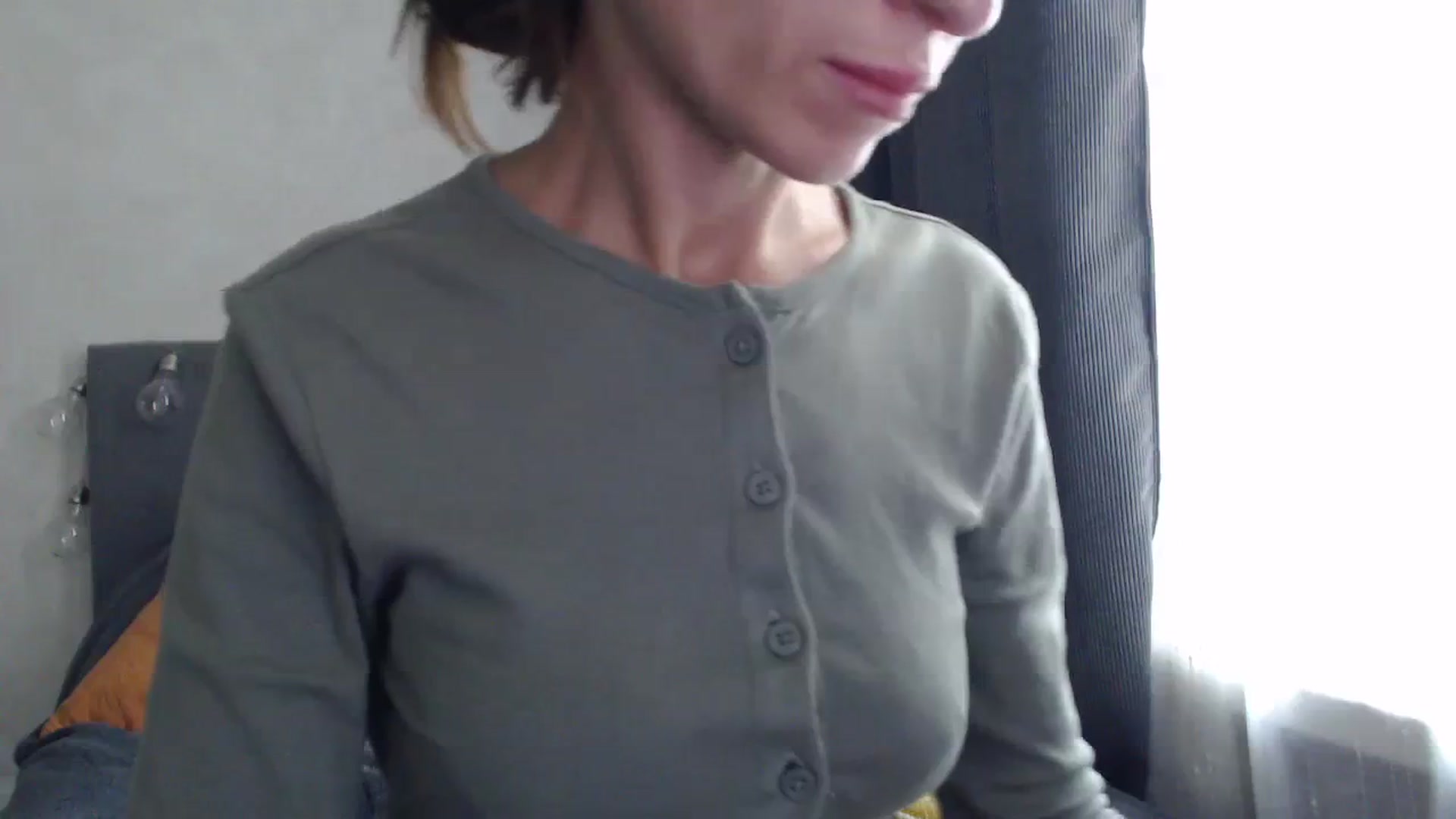 Gallery image thumbnail from Nora_Sweet's myfreecams stream on, 10/30/2023, 09:43 image 9 of 20