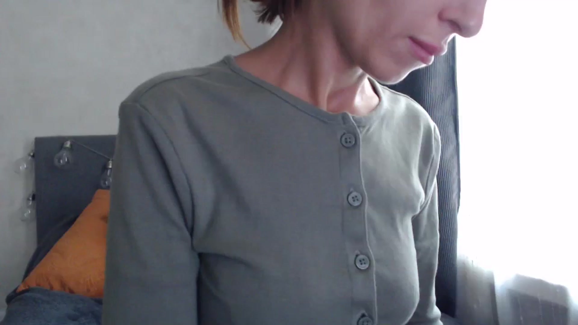 Gallery image thumbnail from Nora_Sweet's myfreecams stream on, 10/30/2023, 09:43 image 11 of 20