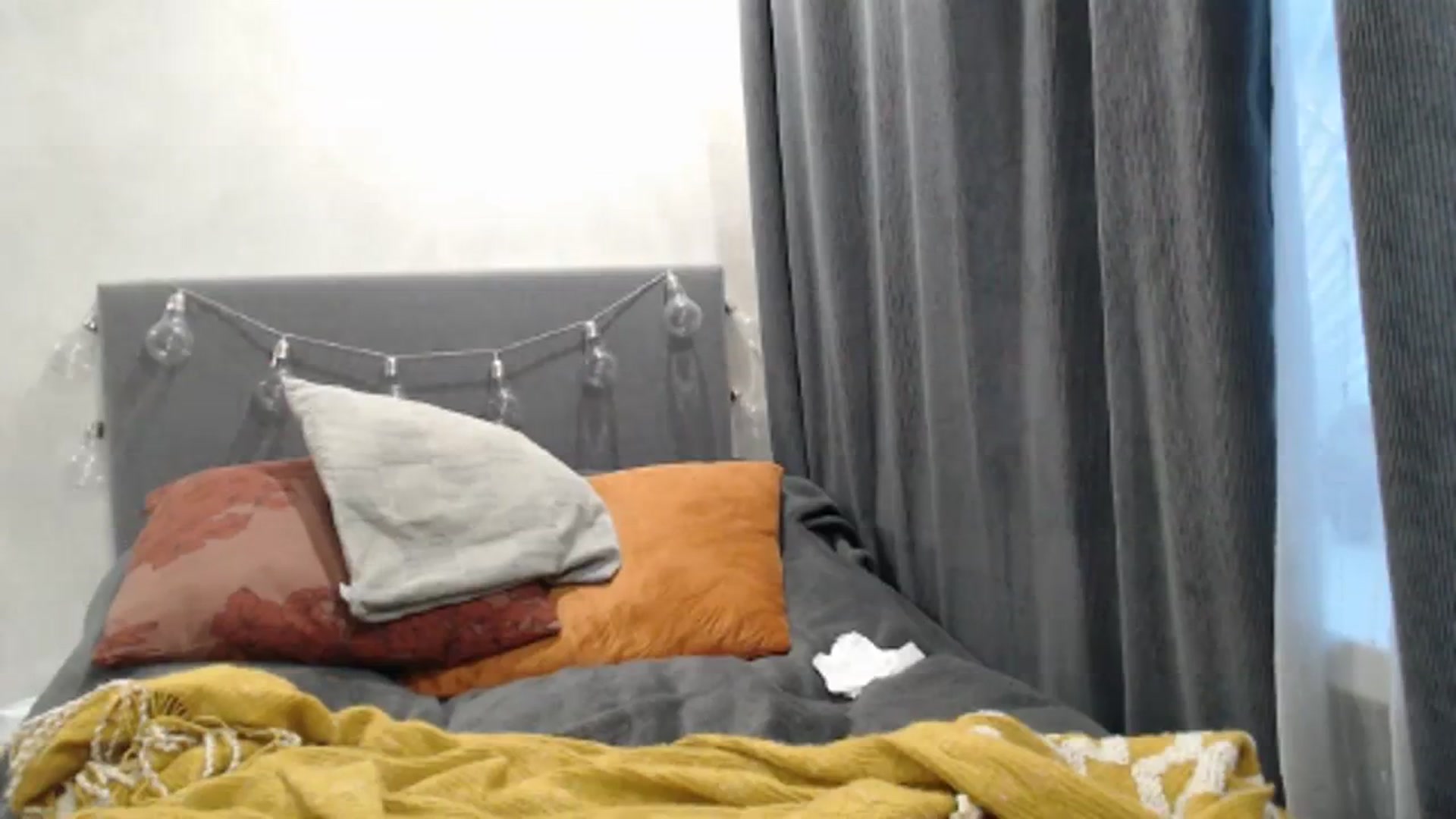 Gallery image thumbnail from Nora_Sweet's myfreecams stream on, 11/26/2023, 12:11 image 9 of 20