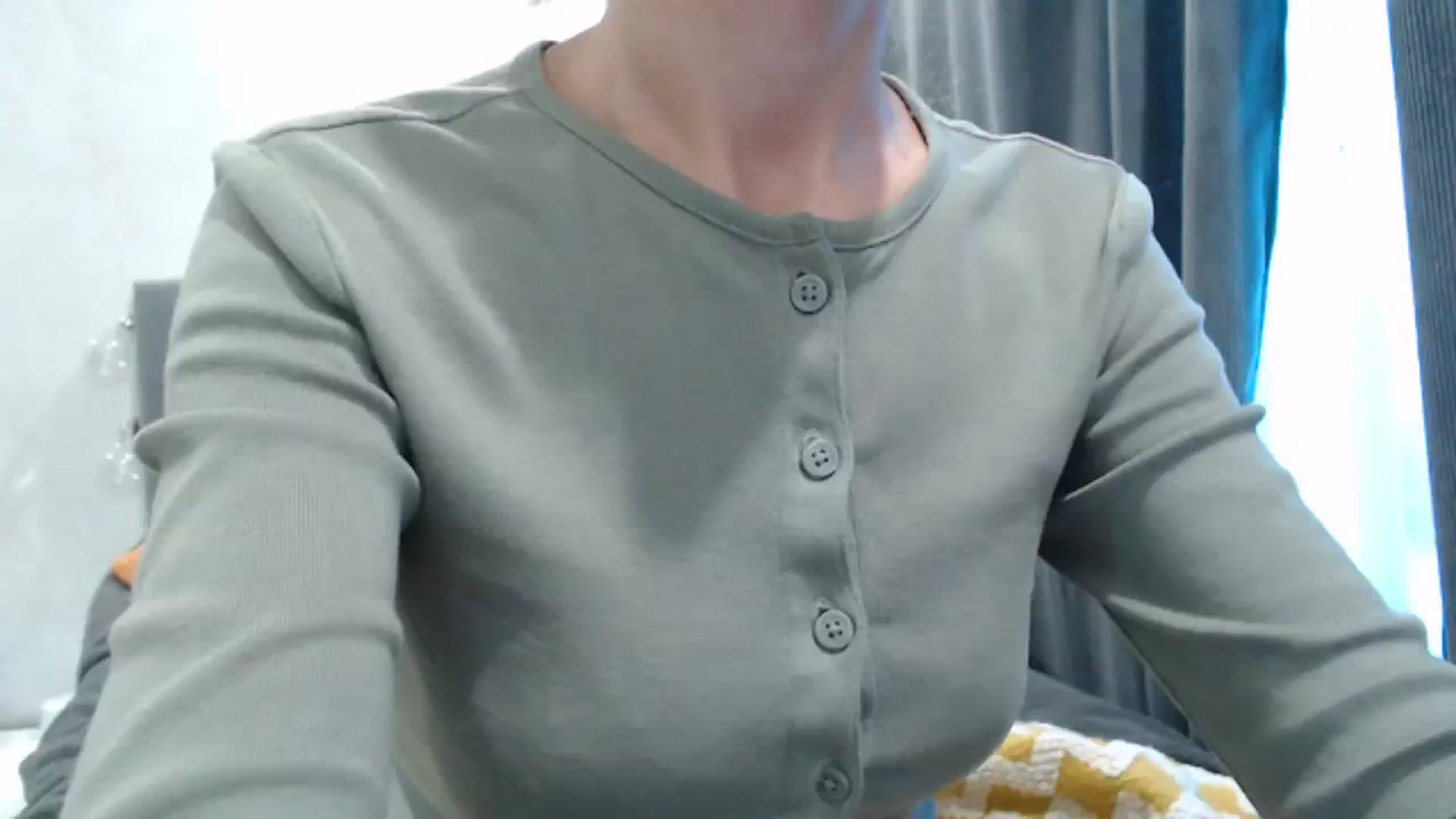 Gallery image thumbnail from Nora_Sweet's myfreecams stream on, 11/30/2023, 12:48 image 18 of 20