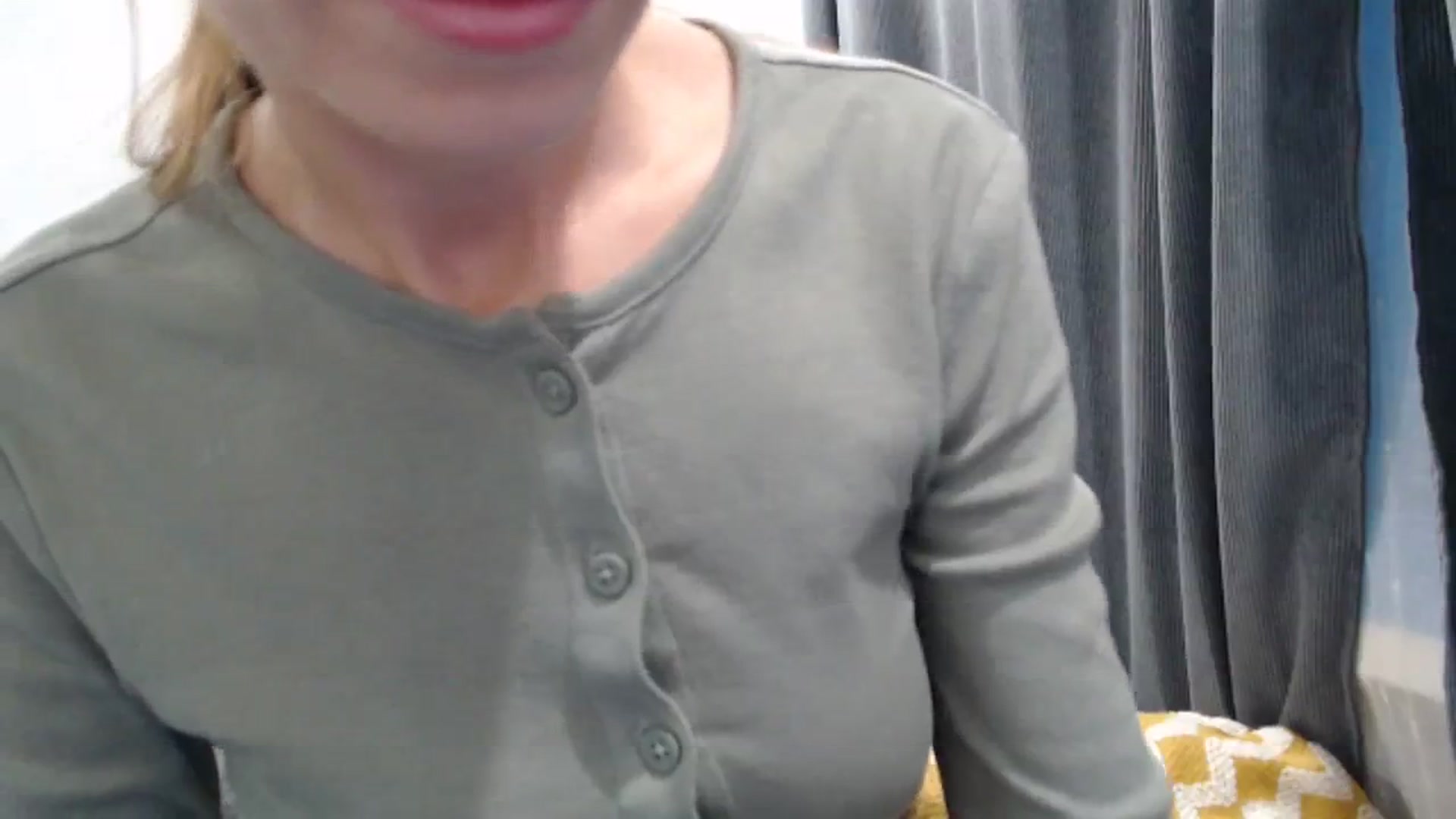 Gallery image thumbnail from Nora_Sweet's myfreecams stream on, 12/02/2023, 13:49 image 19 of 20