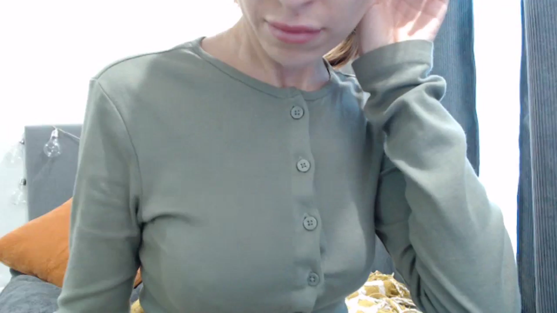 Gallery image thumbnail from Nora_Sweet's myfreecams stream on, 02/15/2024, 10:38 image 5 of 20