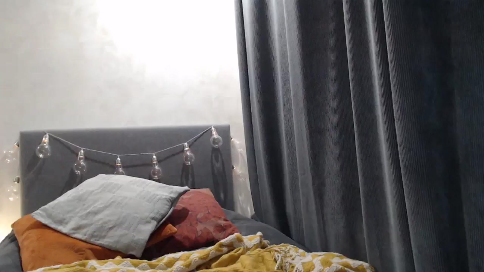 Gallery image thumbnail from Nora_Sweet's myfreecams stream on, 02/17/2024, 20:10 image 3 of 20