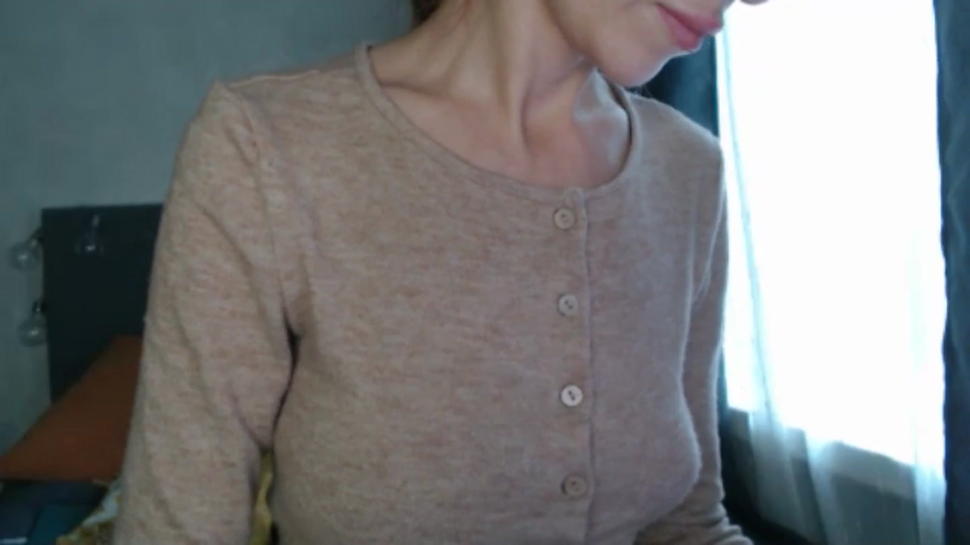 Gallery image thumbnail from Nora_Sweet's myfreecams stream on, 06/11/2024, 11:44 image 18 of 20