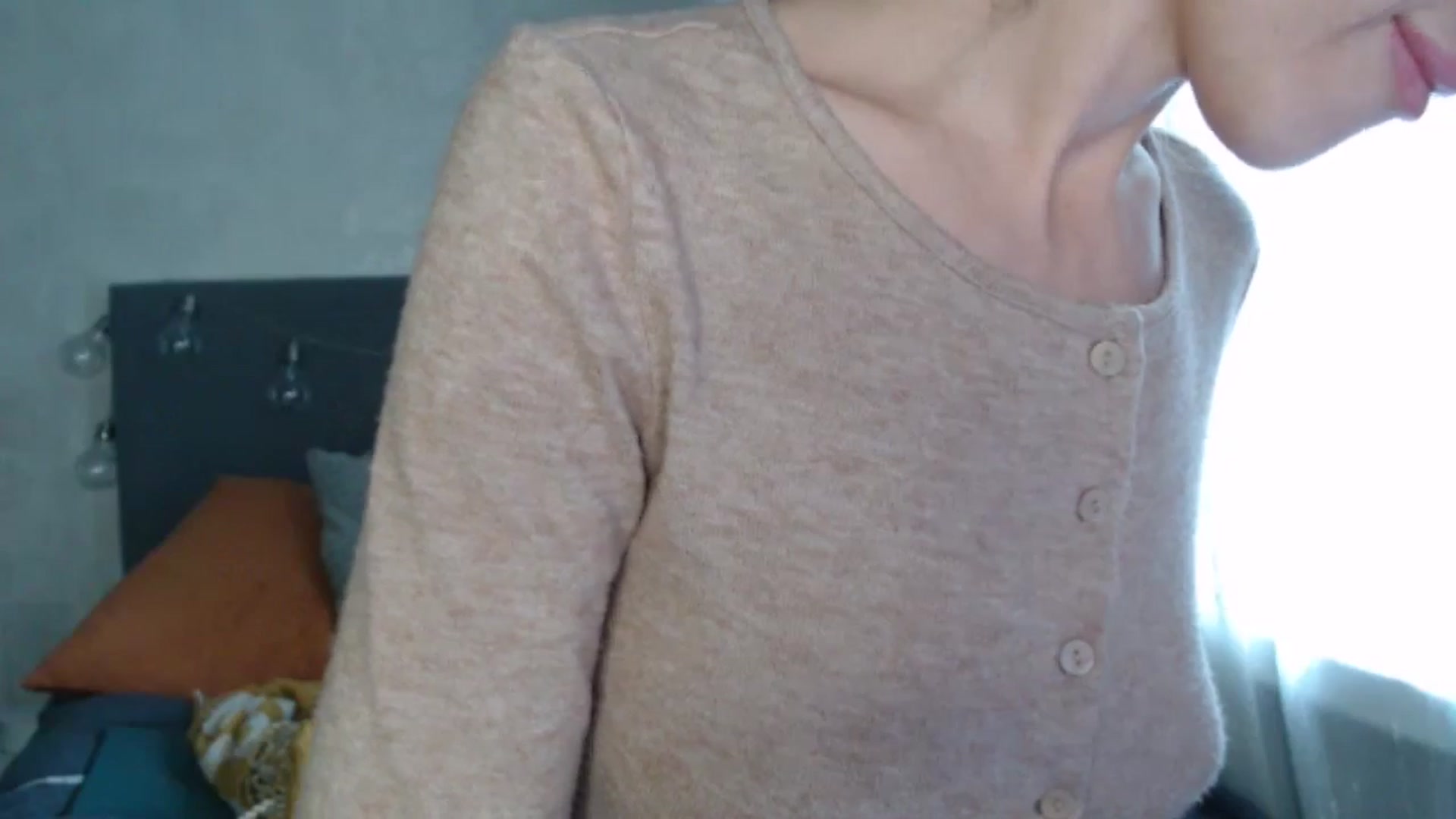 Gallery image thumbnail from Nora_Sweet's myfreecams stream on, 06/11/2024, 12:03 image 11 of 20