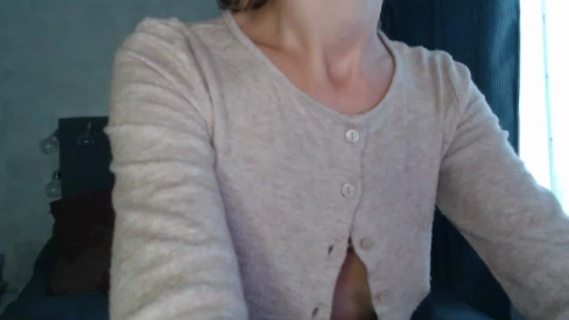 Gallery image thumbnail from Nora_Sweet's myfreecams stream on, 07/22/2024, 09:00 image 15 of 20