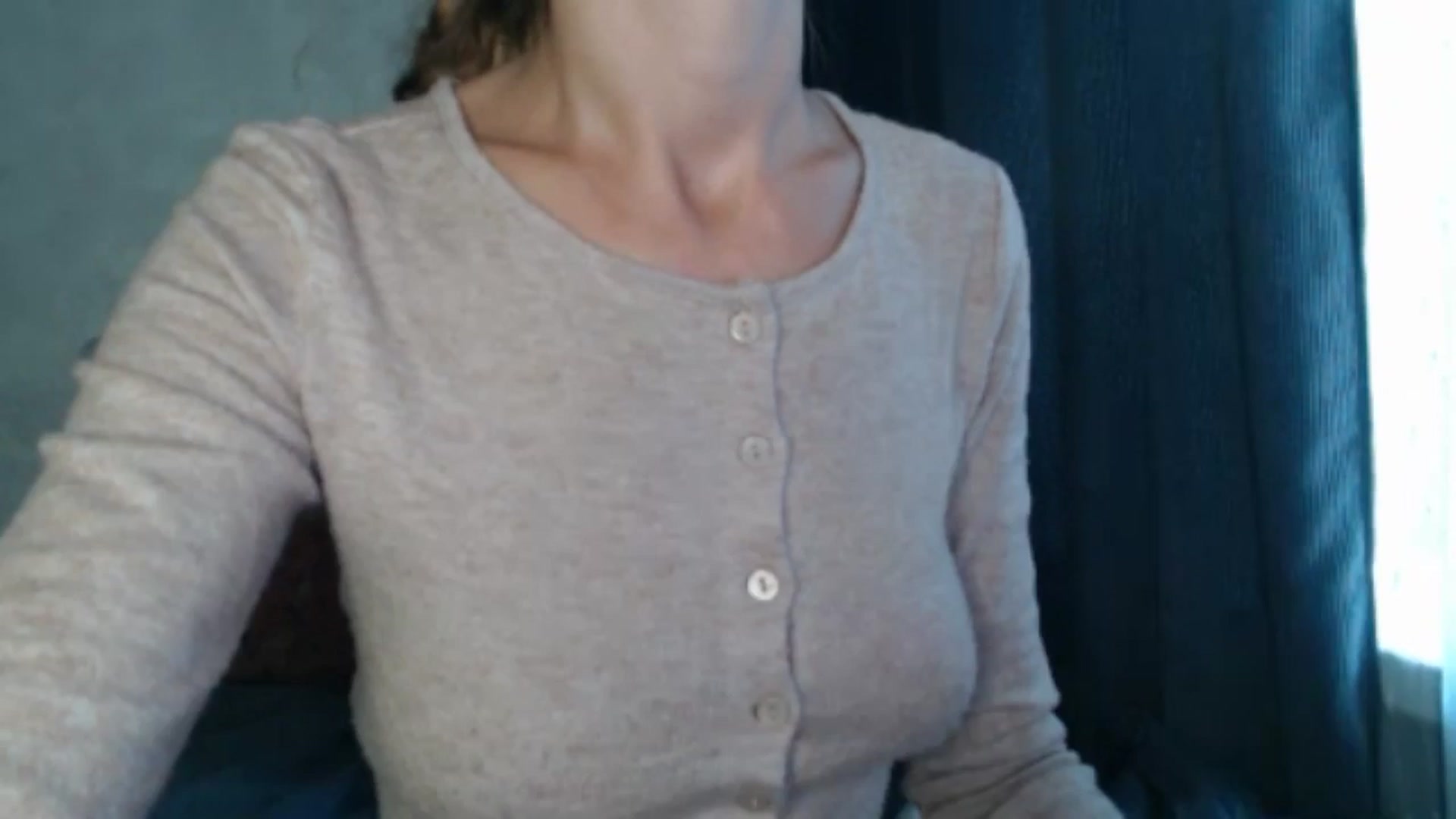 Gallery image thumbnail from Nora_Sweet's myfreecams stream on, 07/25/2024, 10:52 image 16 of 20