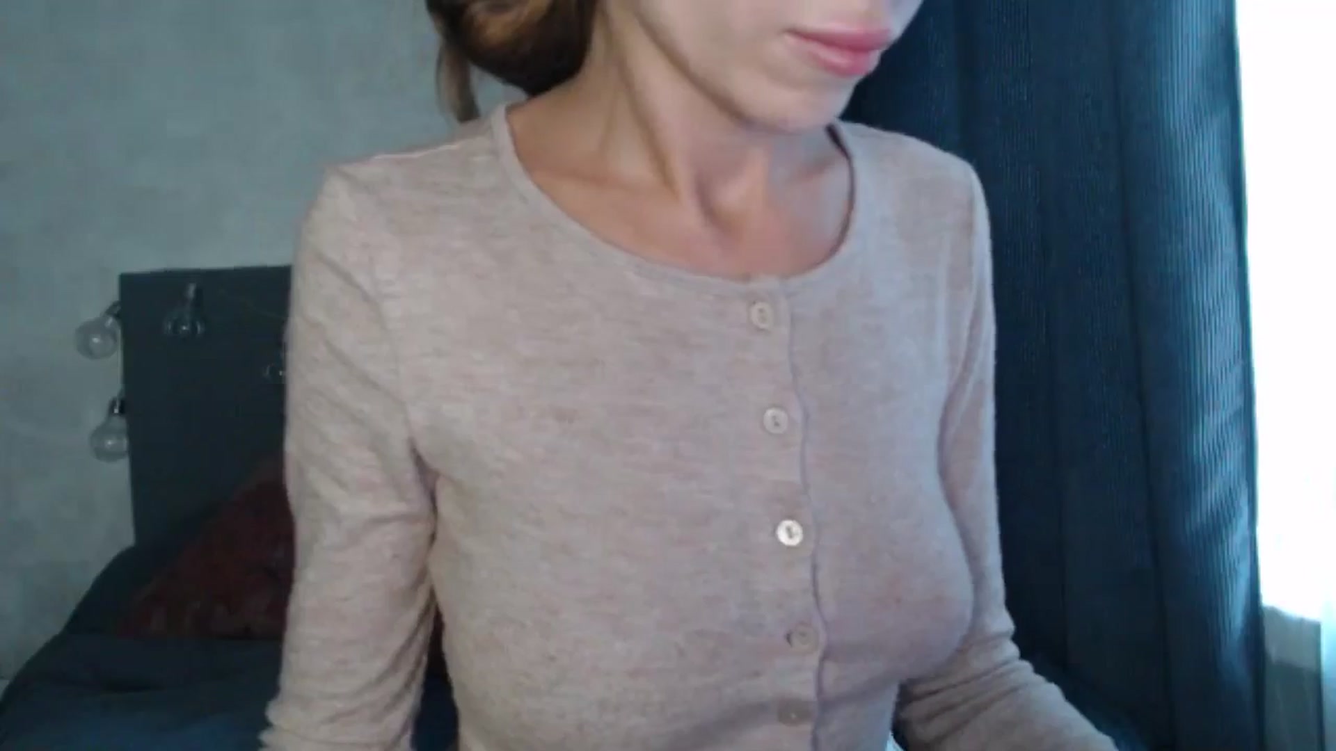 Gallery image thumbnail from Nora_Sweet's myfreecams stream on, 07/25/2024, 10:52 image 19 of 20