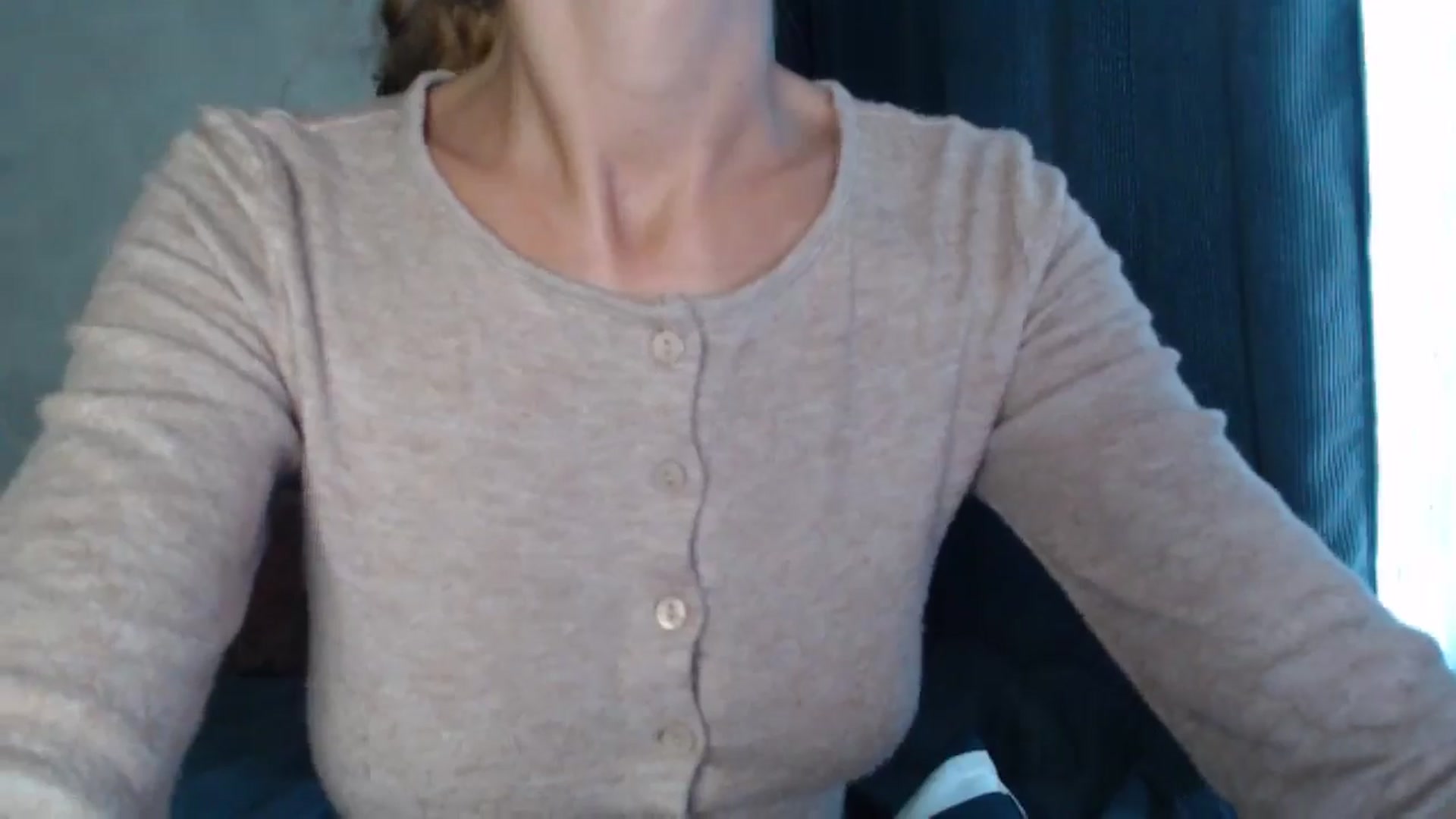 Gallery image thumbnail from Nora_Sweet's myfreecams stream on, 07/25/2024, 10:52 image 10 of 20