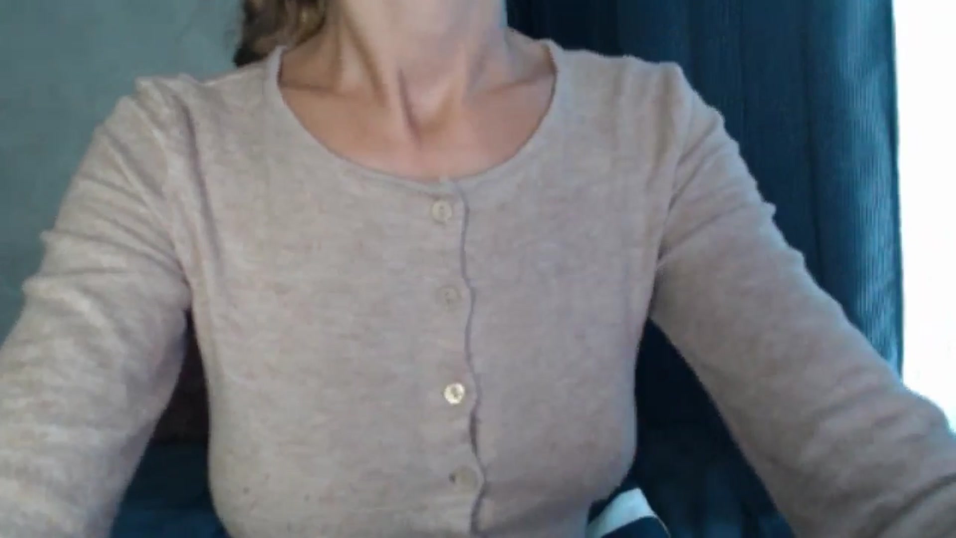 Gallery image thumbnail from Nora_Sweet's myfreecams stream on, 07/25/2024, 10:52 image 3 of 20