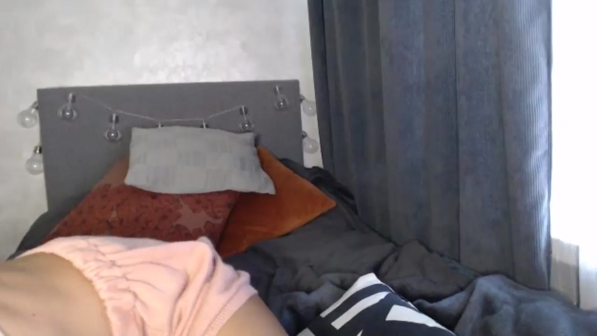 Gallery image thumbnail from Nora_Sweet's myfreecams stream on, 07/25/2024, 12:19 image 7 of 20