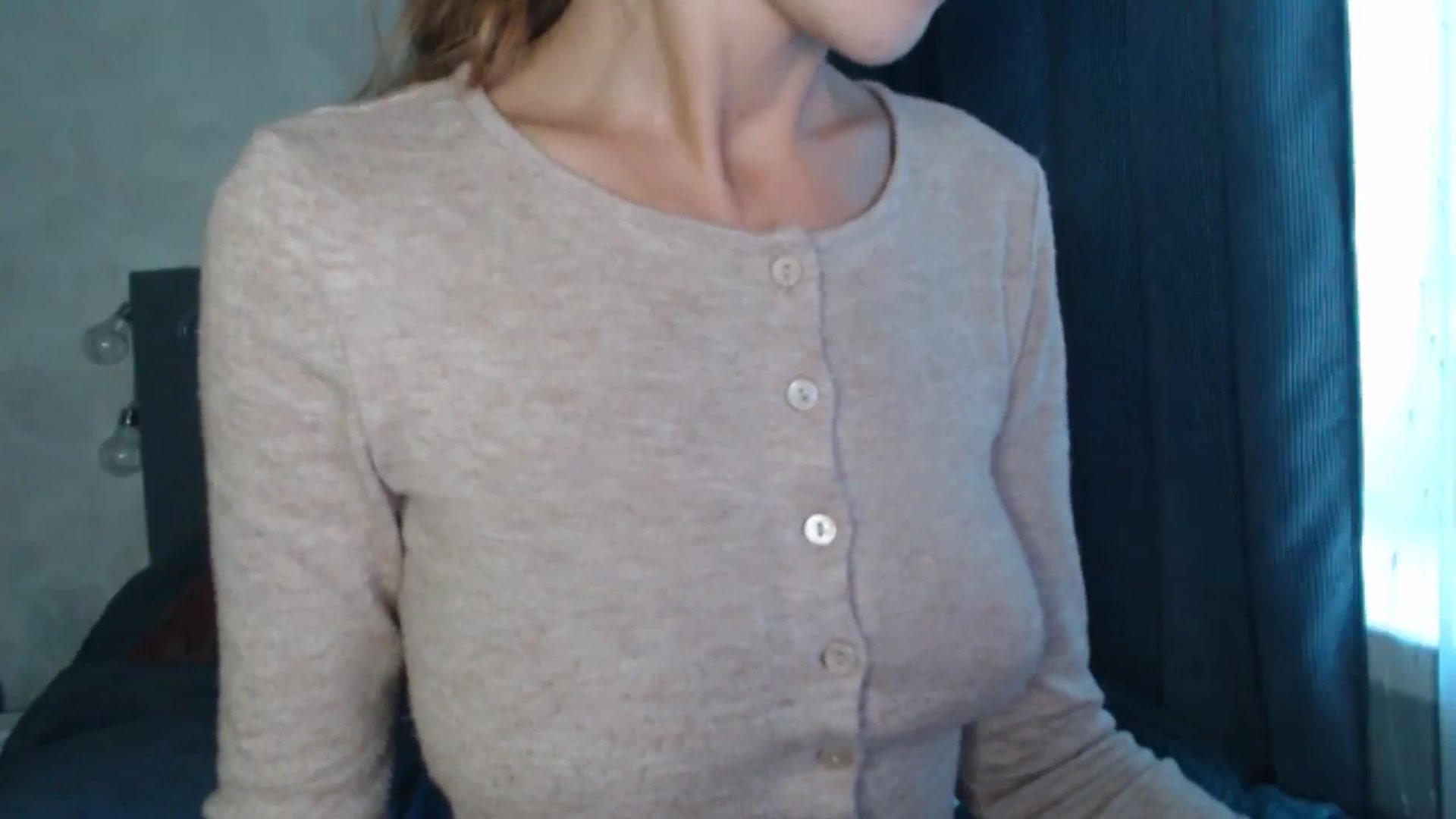 Gallery image thumbnail from Nora_Sweet's myfreecams stream on, 07/25/2024, 12:19 image 2 of 20