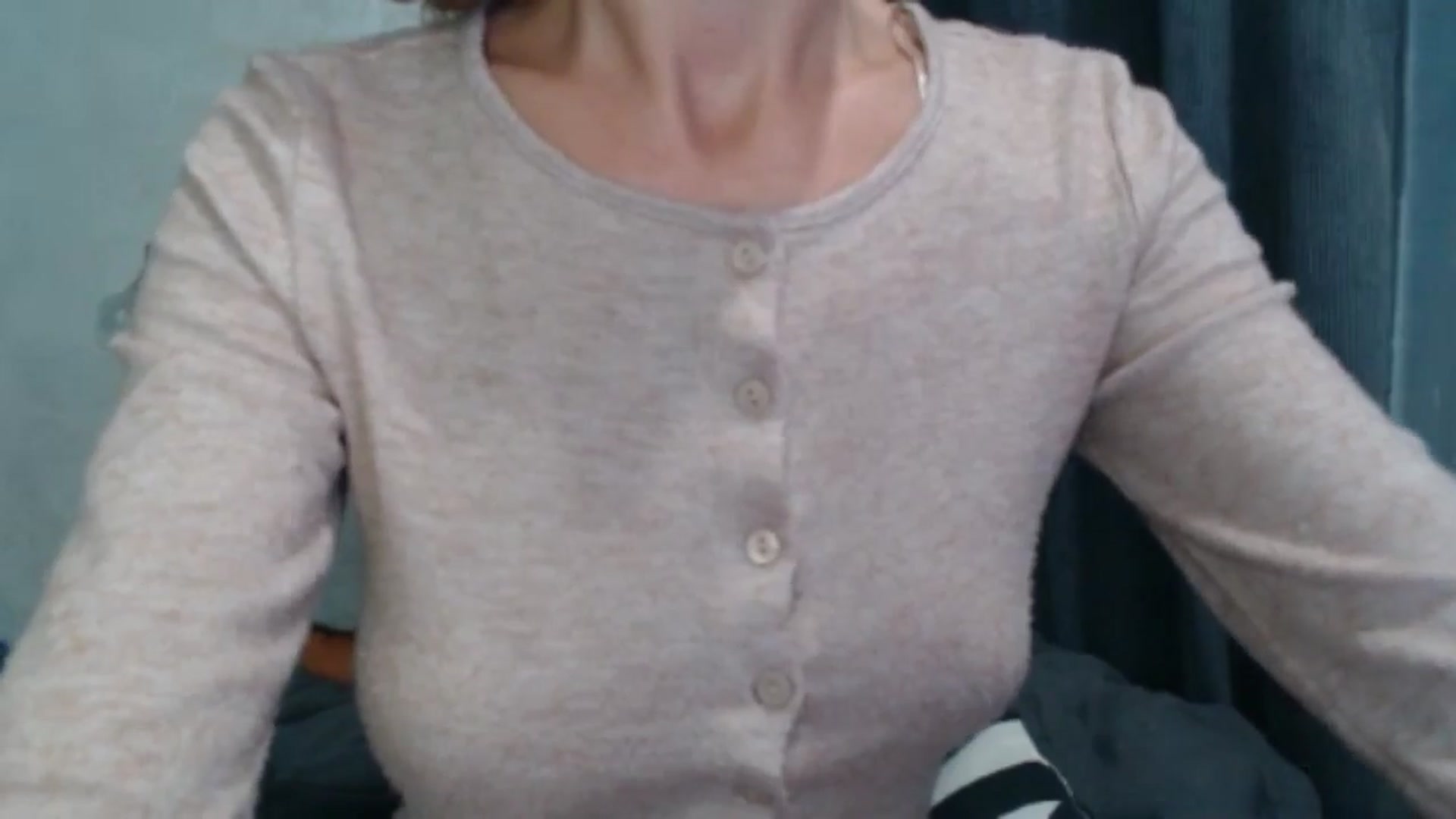 Gallery image thumbnail from Nora_Sweet's myfreecams stream on, 07/27/2024, 17:46 image 12 of 20