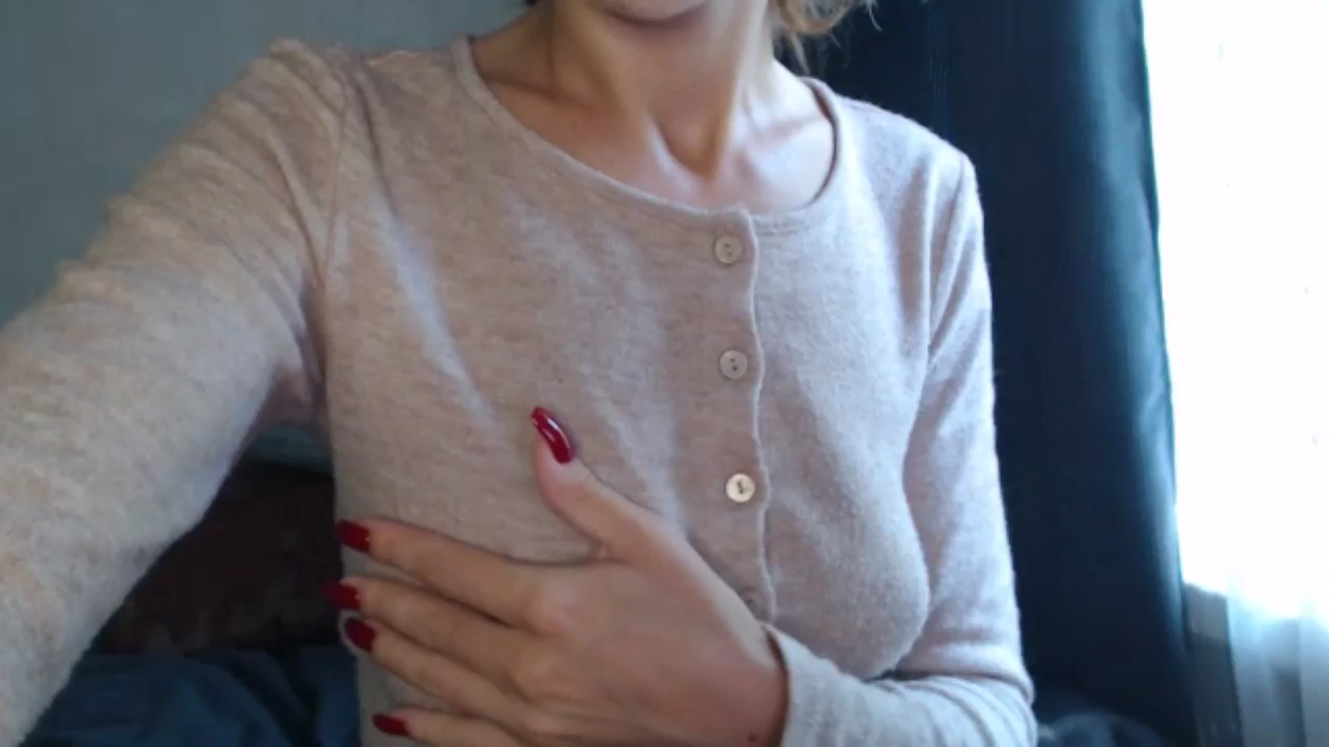 Gallery image thumbnail from Nora_Sweet's myfreecams stream on, 07/28/2024, 08:51 image 1 of 20