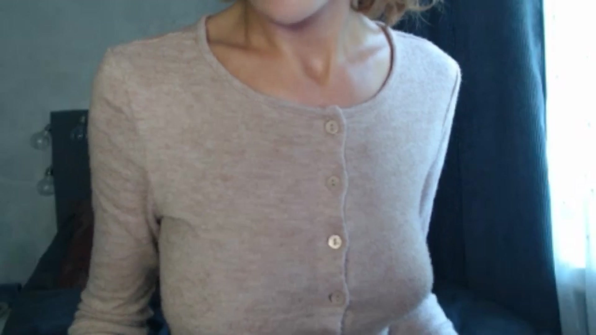 Gallery image thumbnail from Nora_Sweet's myfreecams stream on, 07/28/2024, 09:30 image 8 of 20