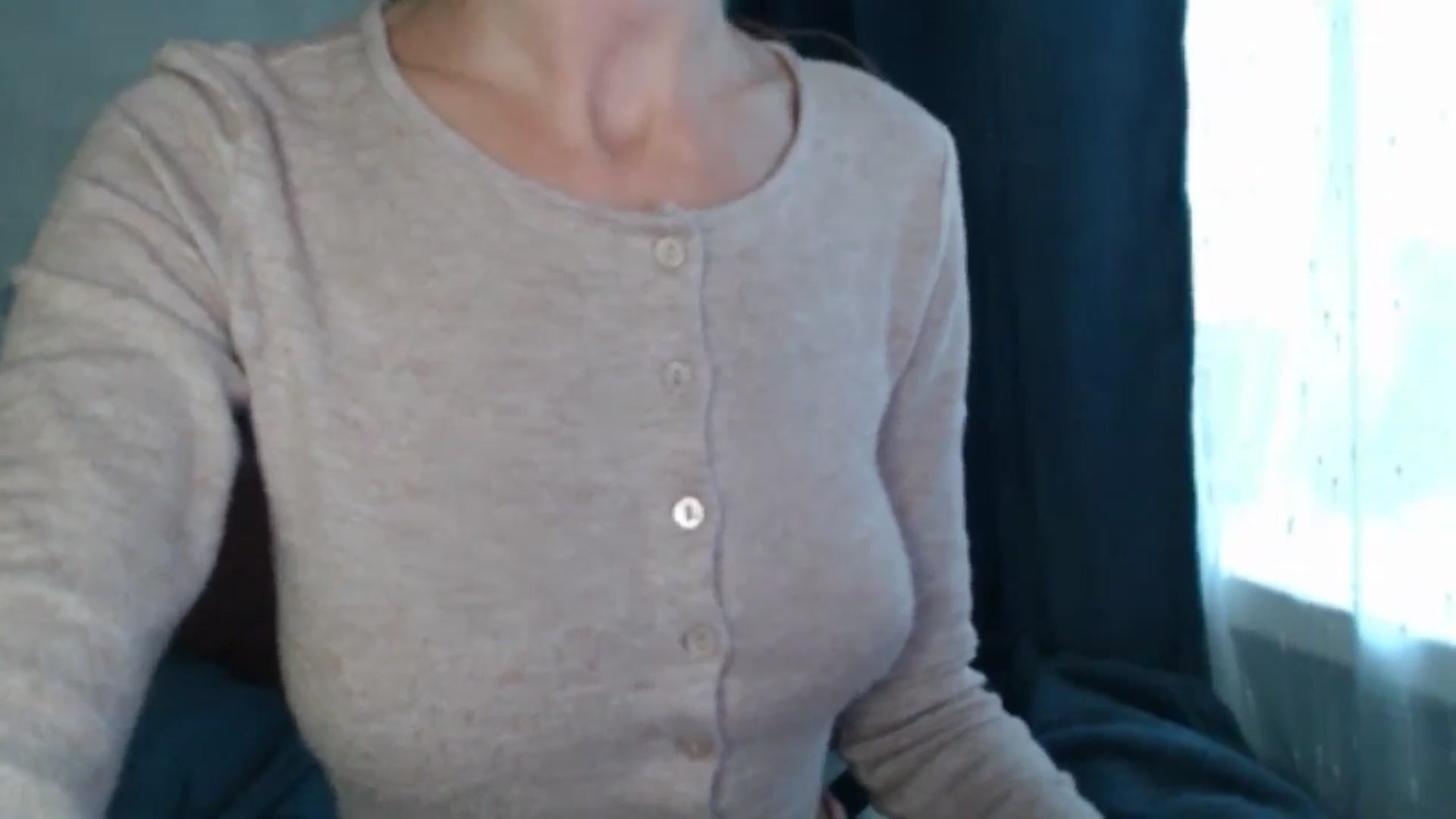 Gallery image thumbnail from Nora_Sweet's myfreecams stream on, 07/29/2024, 11:46 image 8 of 20