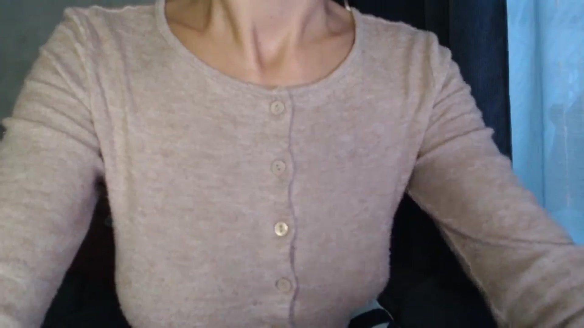 Gallery image thumbnail from Nora_Sweet's myfreecams stream on, 07/29/2024, 17:22 image 9 of 20