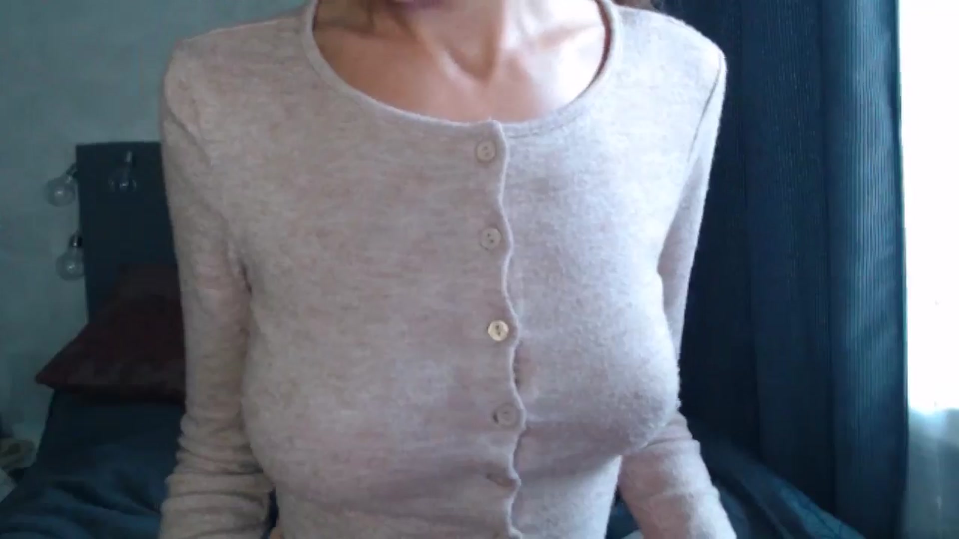 Gallery image thumbnail from Nora_Sweet's myfreecams stream on, 07/30/2024, 08:28 image 3 of 20