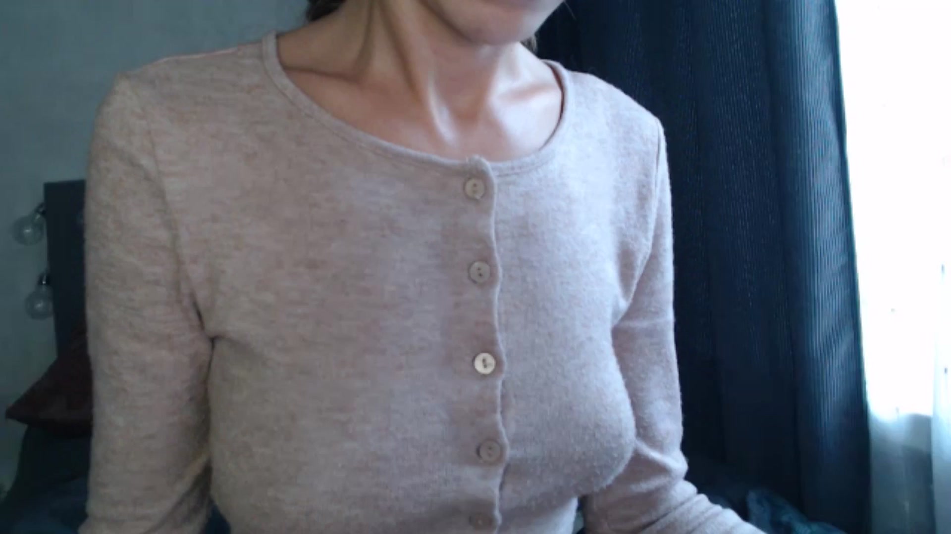 Gallery image thumbnail from Nora_Sweet's myfreecams stream on, 07/30/2024, 10:42 image 15 of 20