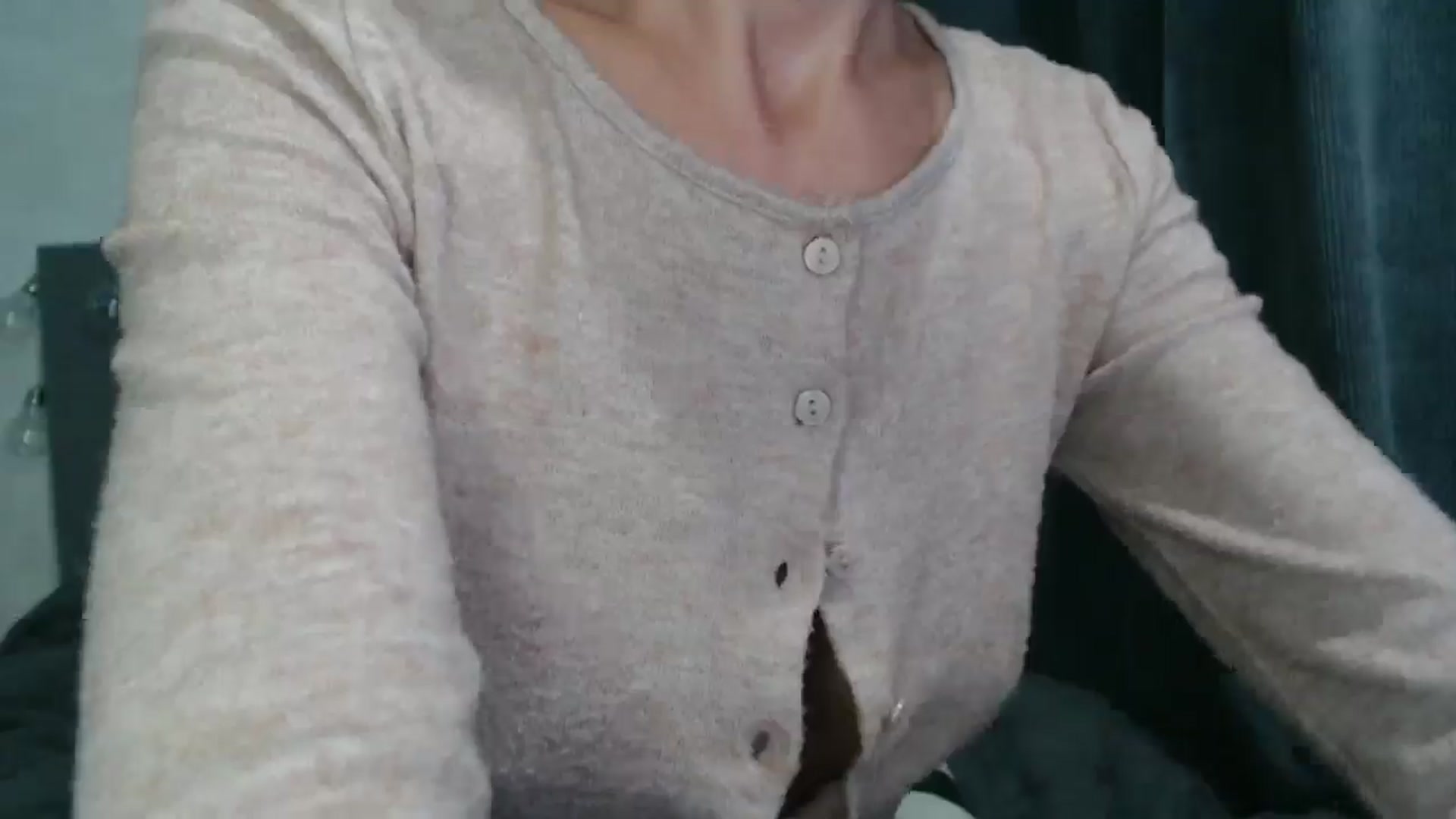 Gallery image thumbnail from Nora_Sweet's myfreecams stream on, 08/03/2024, 18:35 image 13 of 20