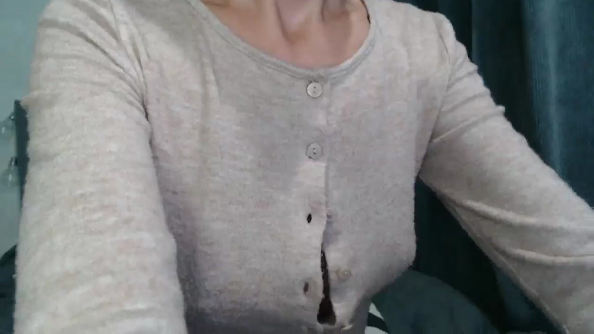 Gallery image thumbnail from Nora_Sweet's myfreecams stream on, 08/03/2024, 18:35 image 5 of 20