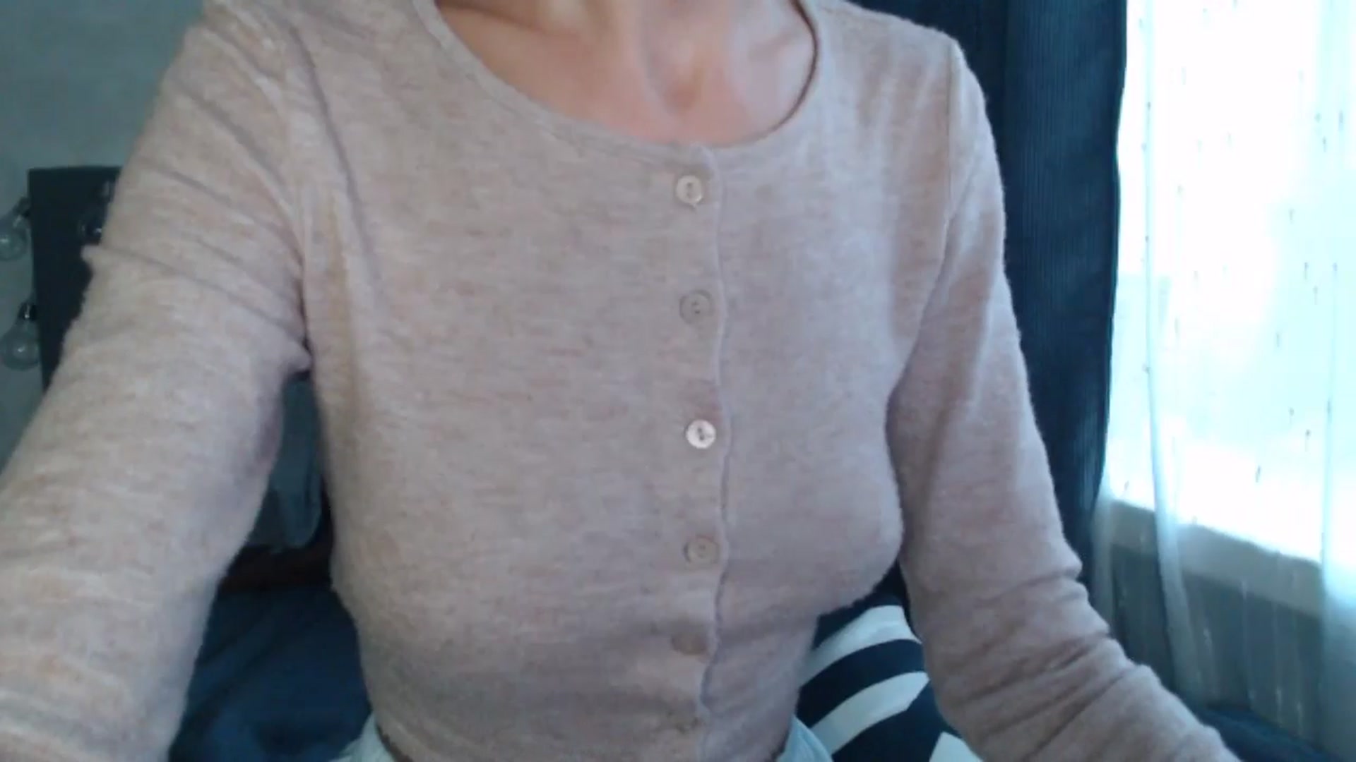 Gallery image thumbnail from Nora_Sweet's myfreecams stream on, 08/04/2024, 11:38 image 3 of 20