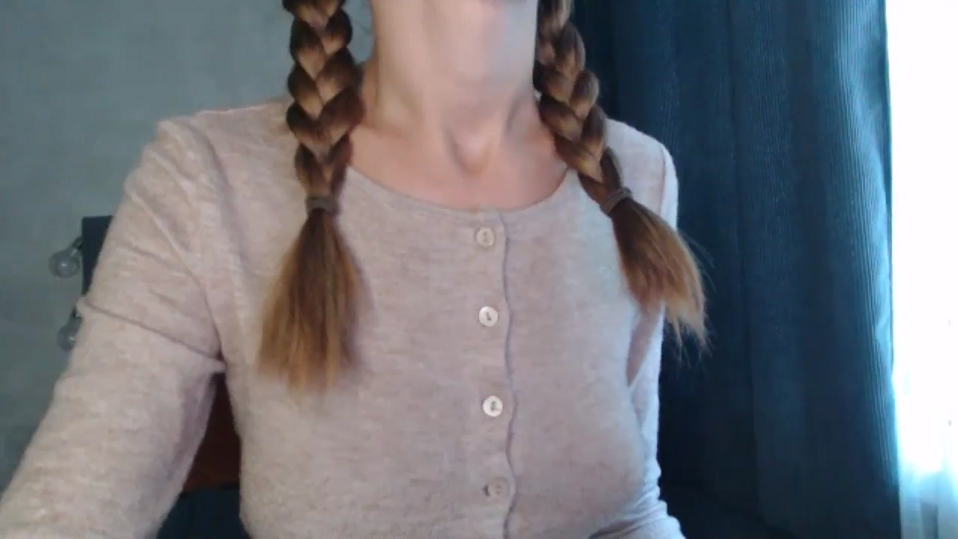 Gallery image thumbnail from Nora_Sweet's myfreecams stream on, 08/06/2024, 09:21 image 16 of 20