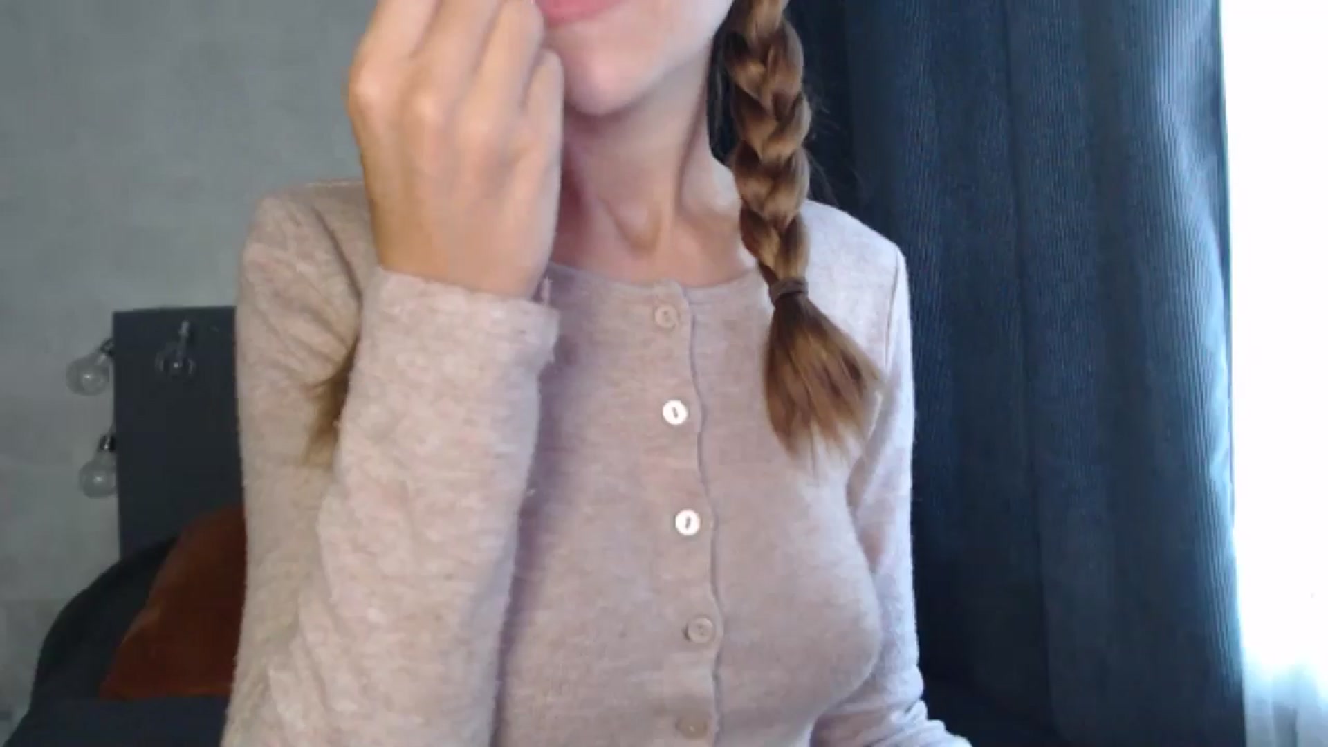 Gallery image thumbnail from Nora_Sweet's myfreecams stream on, 08/06/2024, 09:21 image 12 of 20
